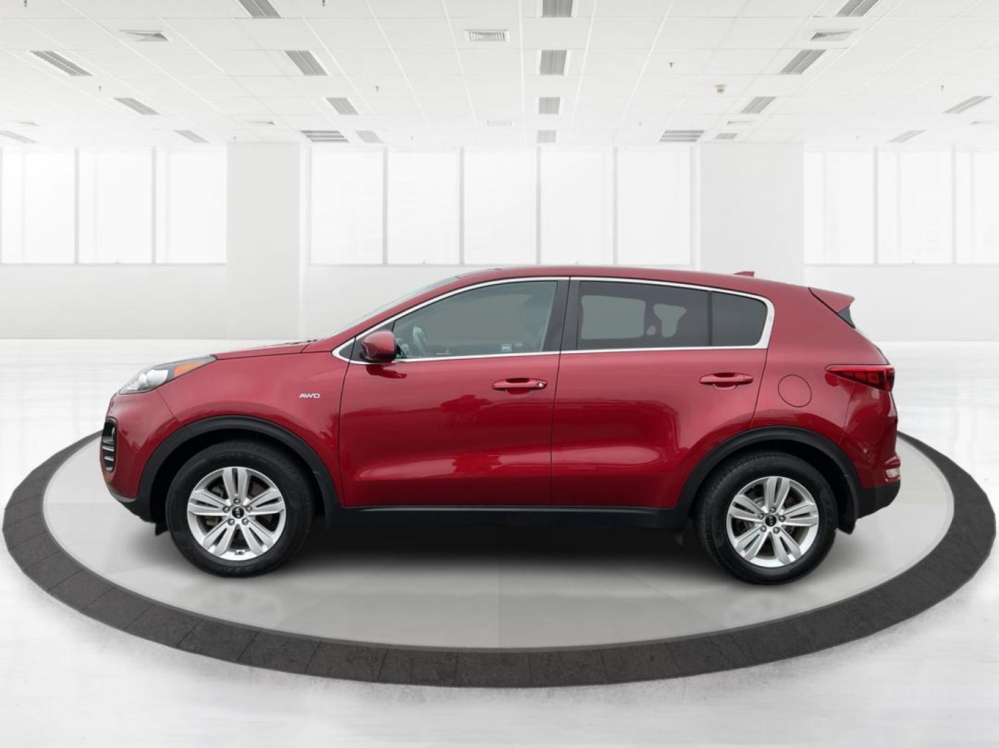 2019 Kia Sportage LX (KNDPMCAC8K7) with an Theta II 2.4L I-4 gasoline direct injection engine, located at 8750 N County Rd 25A, Piqua, OH, 45356, (937) 908-9800, 40.164391, -84.232513 - 2019 Kia Sportage LX - Photo#4