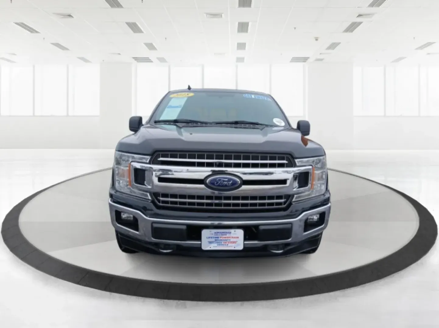 2018 Ford F-150 XLT SuperCrew 5.5-ft. Bed 4WD (1FTEW1E52JF) with an 5.0L V8 OHV 32V engine, 6-Speed Automatic transmission, located at 1099 N County Rd 25A , Troy, OH, 45373, (937) 908-9800, 40.057079, -84.212883 - Are you ready to elevate your daily commute or weekend adventures? Look no further than this striking 2018 Ford F-150 XLT SuperCrew located at Advantage Car and Credit in Fairborn, OH. Whether you're carting the kids to practice, hauling materials for your next DIY project, or exploring the great ou - Photo#7