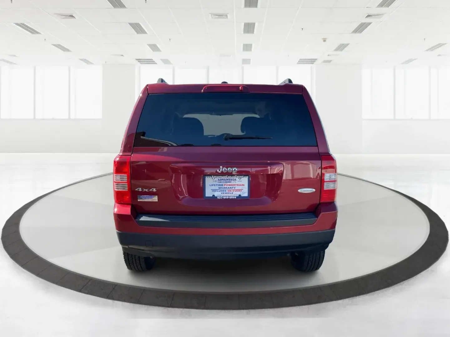 2015 Jeep Patriot Latitude (1C4NJRFB2FD) with an 2.4L I-4 DOHC engine, located at 8750 N County Rd 25A, Piqua, OH, 45356, (937) 908-9800, 40.164391, -84.232513 - **Adventure Awaits with the 2015 Jeep Patriot Latitude in Fairborn, OH!**<br /> <br /> Are you ready for your next weekend getaway or daily commute? The 2015 Jeep Patriot Latitude is the perfect SUV for those who crave adventure and practicality! With its rugged design and versatile features, this v - Photo#2