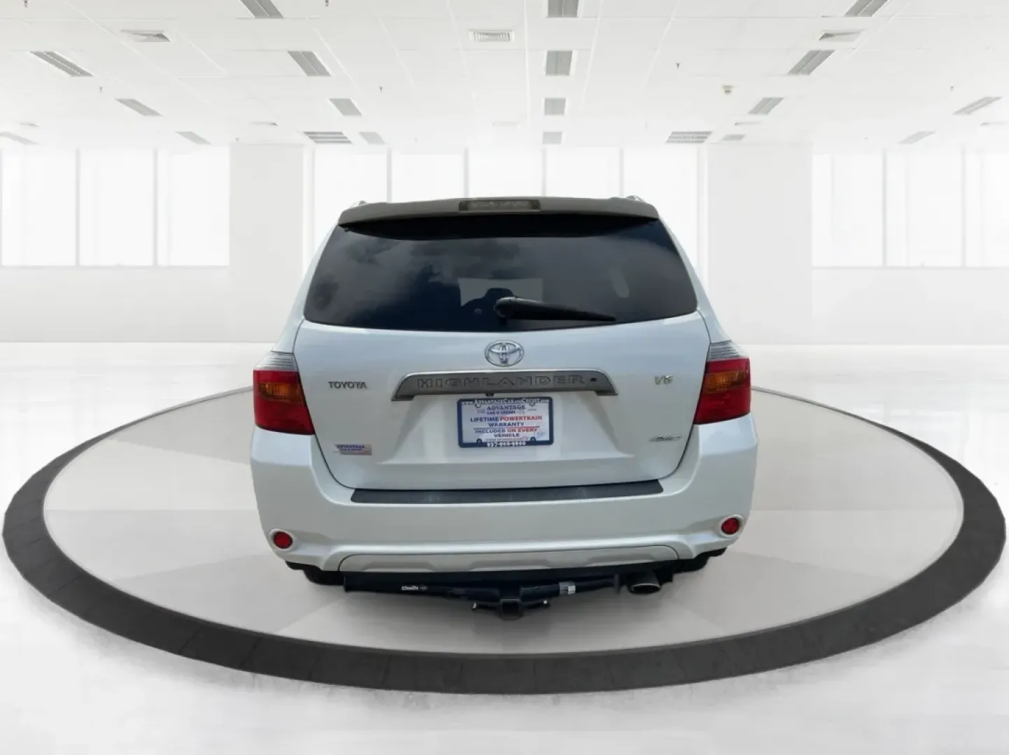 2008 Toyota Highlander Sport (JTEES43A082) with an 3.5L V-6 DOHC engine, located at 1184 Kauffman Ave, Fairborn, OH, 45324, (937) 908-9800, 39.807072, -84.030914 - ### Discover Your Next Adventure with the 2008 Toyota Highlander Sport<br /> <br /> Are you ready to elevate your family outings or weekend getaways? The 2008 Toyota Highlander Sport is the perfect companion for those who seek both comfort and capability. This SUV is designed to accommodate growing - Photo#3
