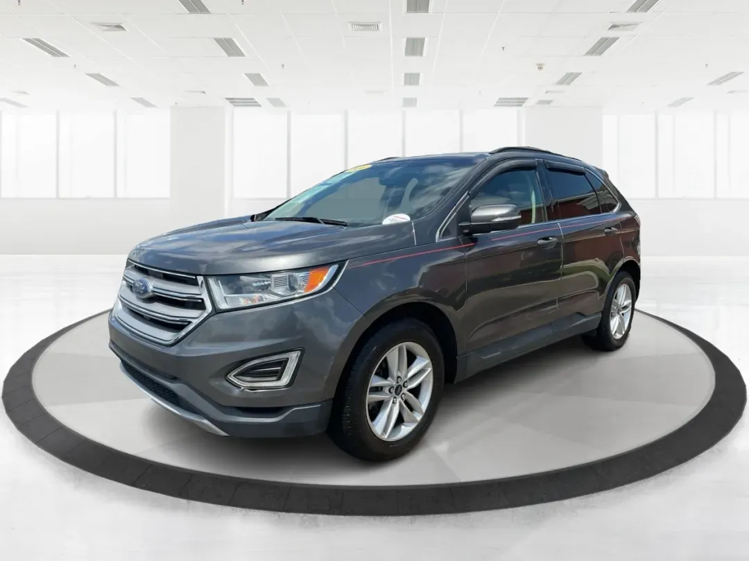 2016 Ford Edge SEL (2FMPK3J91GB) with an 3.5L V-6 DOHC engine, located at 4508 South Dixie Dr, Moraine, OH, 45439, (937) 908-9800, 39.689976, -84.218452 - 2016 Ford Edge SEL - Photo#8