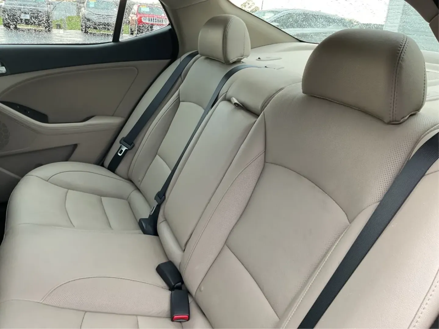 2015 Kia Optima EX (5XXGN4A76FG) with an Theta II 2.4L I-4 gasoline direct injection engine, located at 401 Woodman Dr, Riverside, OH, 45431, (937) 908-9800, 39.760899, -84.123421 - **Elevate Your Daily Commute with the 2015 Kia Optima EX** <br /> <br /> Imagine transforming your daily drive into an experience of comfort and style. Whether you're navigating the bustling streets of Fairborn or embarking on a weekend getaway, the 2015 Kia Optima EX is designed to enhance your li - Photo#10