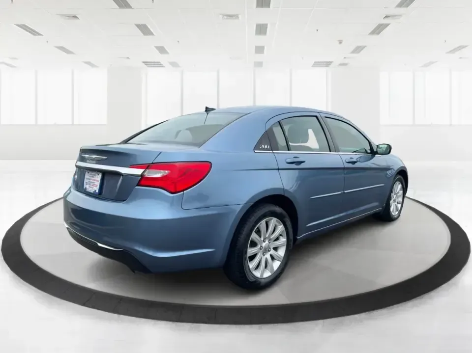 2011 Chrysler 200 Touring (1C3BC1FG5BN) with an 3.6L V6 DOHC 24V engine, 6-Speed Automatic transmission, located at 1099 N County Rd 25A , Troy, OH, 45373, (937) 908-9800, 40.057079, -84.212883 - **Discover Your Perfect Sedan for Everyday Adventures at Advantage Car and Credit in Fairborn, OH**<br /> <br /> Are you on the hunt for a reliable sedan that fits effortlessly into your everyday life? Look no further! At Advantage Car and Credit, located at 1184 Kauffman Ave, Fairborn, OH 45324, we - Photo#2