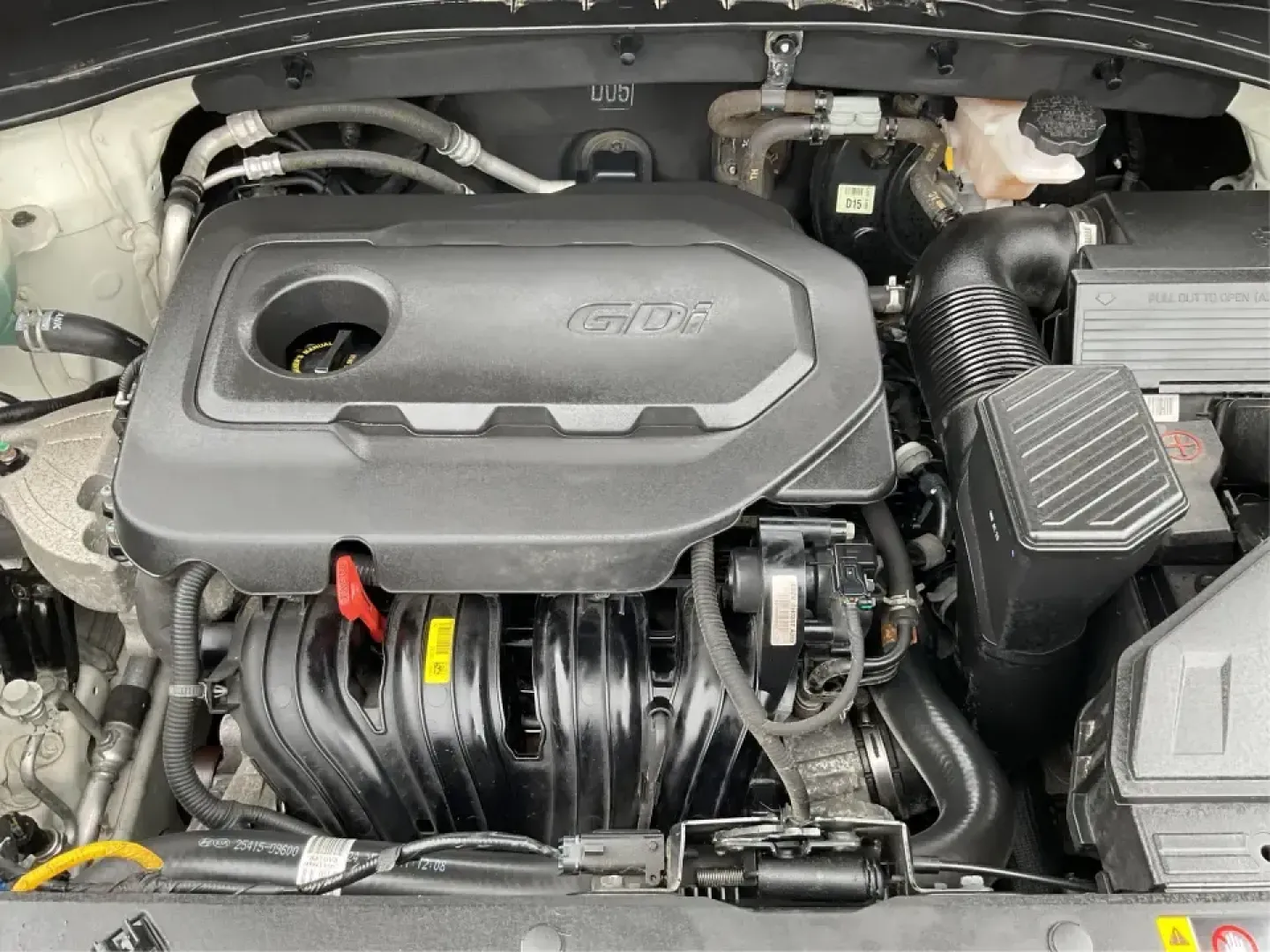 2018 Kia Sportage LX (KNDPMCACXJ7) with an Theta II 2.4L I-4 gasoline direct injection engine, 6A transmission, located at 1099 N County Rd 25A , Troy, OH, 45373, (937) 908-9800, 40.057079, -84.212883 - **Discover Your Next Adventure with the 2018 Kia Sportage LX at Advantage Car and Credit!**<br /> <br /> Are you searching for the perfect vehicle that can seamlessly transition from daily commutes to weekend getaways? Look no further than this stunning 2018 Kia Sportage LX, available now at Advanta - Photo#10