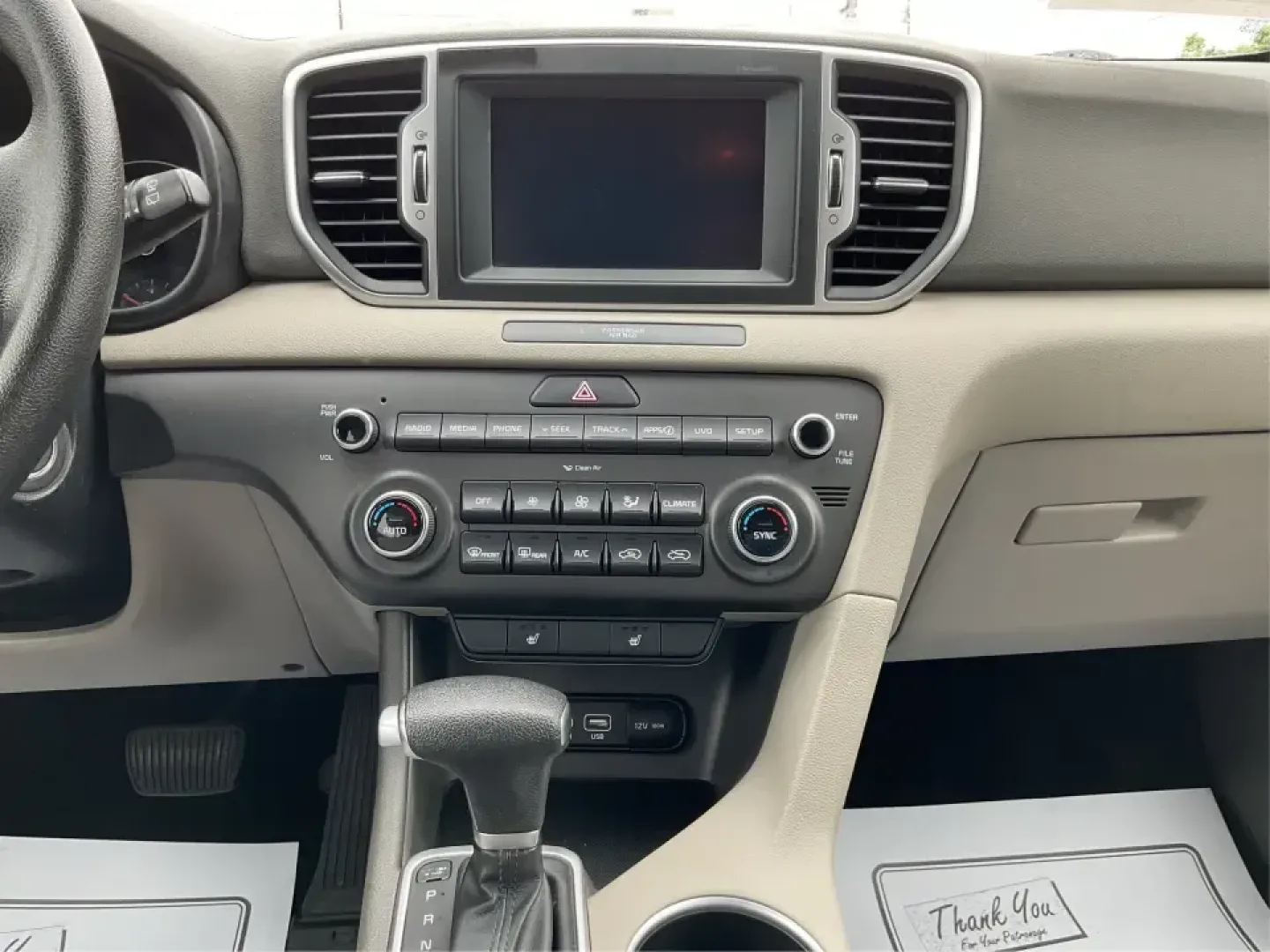 2018 Kia Sportage LX (KNDPMCACXJ7) with an Theta II 2.4L I-4 gasoline direct injection engine, 6A transmission, located at 1099 N County Rd 25A , Troy, OH, 45373, (937) 908-9800, 40.057079, -84.212883 - **Discover Your Next Adventure with the 2018 Kia Sportage LX at Advantage Car and Credit!**<br /> <br /> Are you searching for the perfect vehicle that can seamlessly transition from daily commutes to weekend getaways? Look no further than this stunning 2018 Kia Sportage LX, available now at Advanta - Photo#12