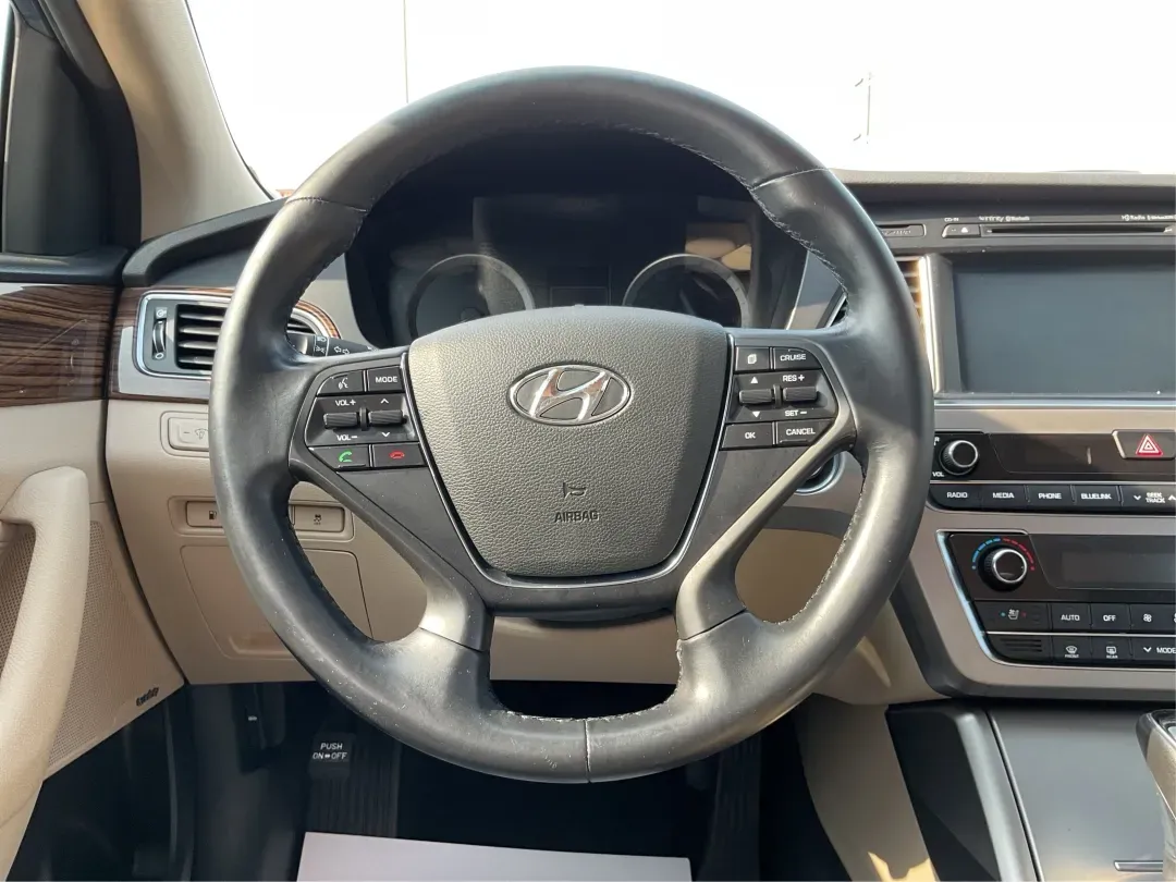 2017 Hyundai Sonata Limited (5NPE34AF4HH) with an 2.4L I-4 gasoline direct injection engine, located at 1230 East Main St, Xenia, OH, 45385, (937) 908-9800, 39.688026, -83.910172 - Are you ready to elevate your daily drive into an adventure? Meet the 2017 Hyundai Sonata Limited, a perfect companion for anyone looking to combine style, comfort, and reliability. Whether you're commuting to work, shuttling the kids to school, or heading out for a weekend getaway, this sedan offer - Photo#16