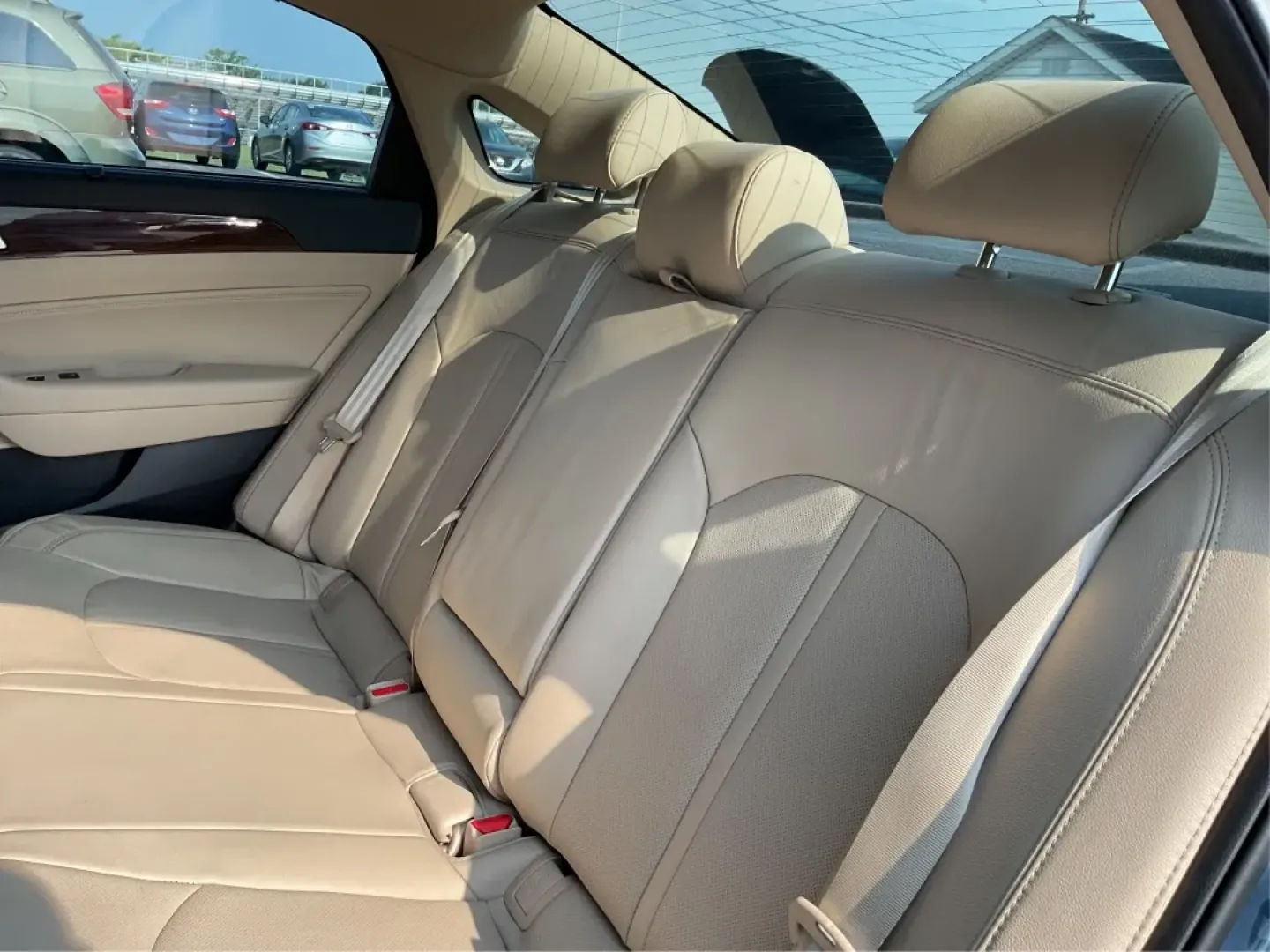 2017 Hyundai Sonata Limited (5NPE34AF4HH) with an 2.4L I-4 gasoline direct injection engine, located at 1951 S Dayton Lakeview Rd., New Carlisle, OH, 45344, (937) 908-9800, 39.890999, -84.050255 - Are you ready to elevate your daily drive into an adventure? Meet the 2017 Hyundai Sonata Limited, a perfect companion for anyone looking to combine style, comfort, and reliability. Whether you're commuting to work, shuttling the kids to school, or heading out for a weekend getaway, this sedan offer - Photo#10