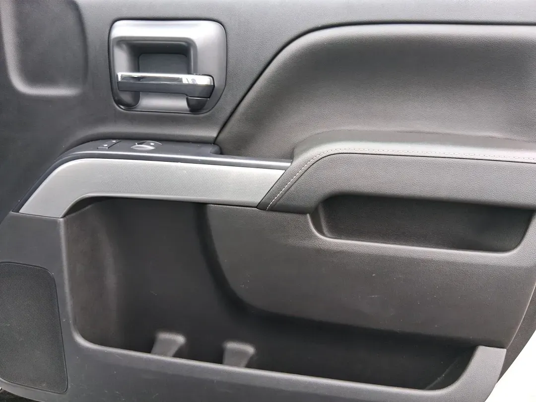 2015 Silver Chevrolet Silverado 1500 LT Double Cab 4WD (1GCVKREC6FZ) with an 5.3L V8 OHV 16V engine, 6-Speed Automatic transmission, located at 1951 S Dayton Lakeview Rd., New Carlisle, OH, 45344, (937) 908-9800, 39.890999, -84.050255 - Picture your next weekend: you've got a project list to tackle, a trailer to hook up, and a quick escape planned after work-maybe a run out toward Springfield or a backroad cruise near the Mad River. If you need a truck that fits real life in Clark County, this **2015 Chevrolet Silverado 1500 LT Dou - Photo#19