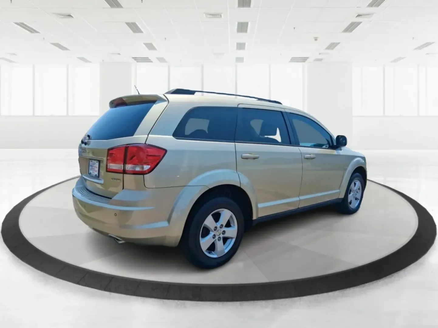 2011 White Gold Dodge Journey Mainstreet (3D4PG1FG9BT) with an 3.6L V6 DOHC 24V engine, 6-Speed Automatic transmission, located at 4508 South Dixie Dr, Moraine, OH, 45439, (937) 908-9800, 39.689976, -84.218452 - Are you in search of a versatile SUV that fits seamlessly into your active lifestyle? Look no further than this 2011 Dodge Journey Mainstreet, available now at Advantage Car and Credit - Moraine, located at 4508 South Dixie Dr, Moraine, OH 45439. This spacious and well-equipped SUV is not just a veh - Photo#2