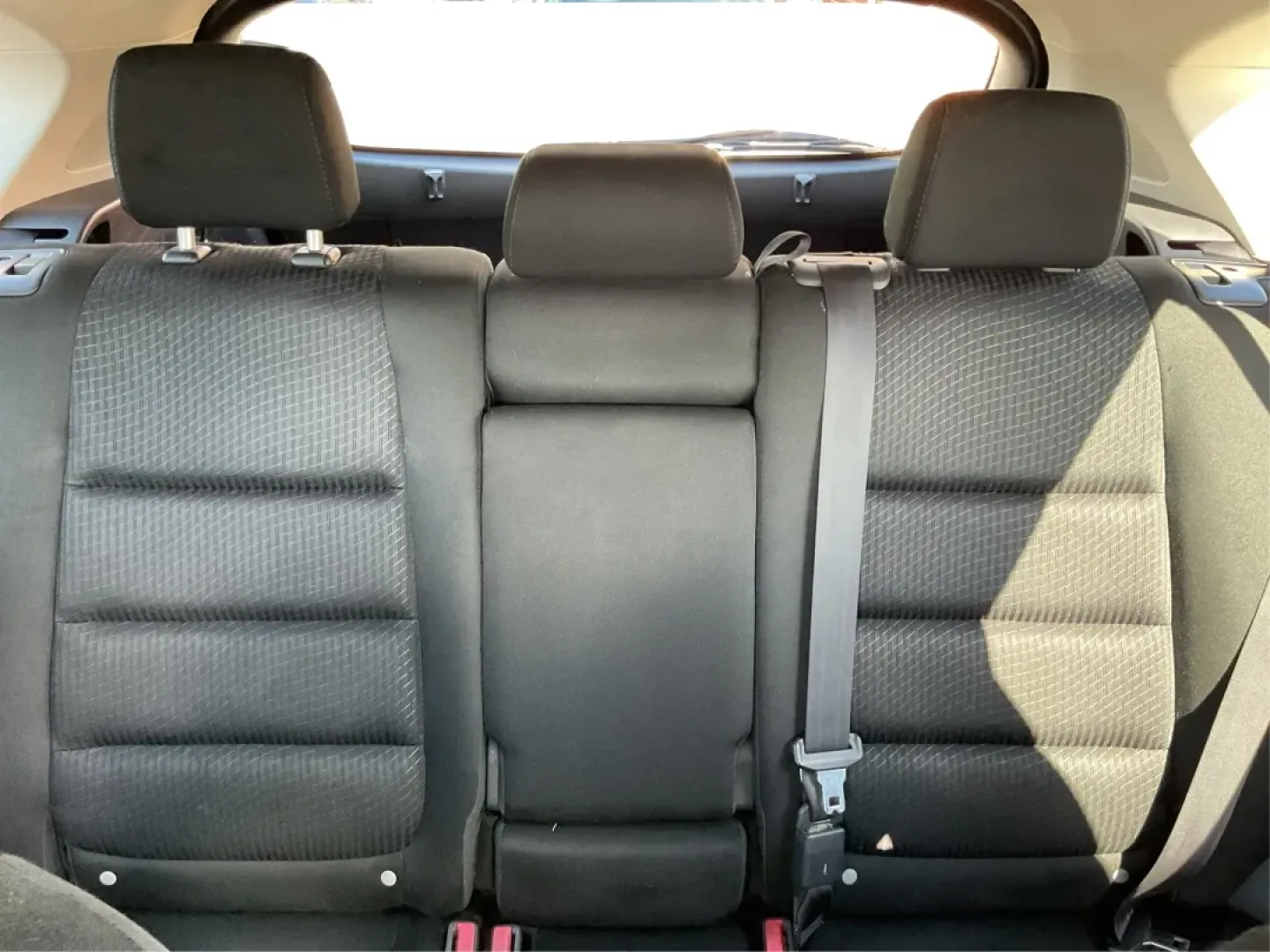 2014 Jet Black Mica Mazda CX-5 Touring AWD (JM3KE4CY2E0) with an 2.5L L4 DOHC 16V engine, 6-Speed Automatic transmission, located at 1099 N County Rd 25A , Troy, OH, 45373, (937) 908-9800, 40.057079, -84.212883 - **Explore the Open Road in the 2014 Mazda CX-5 Touring AWD from Advantage Car and Credit - Troy!**<br /> <br /> Are you ready to elevate your driving experience? Whether you're a growing family seeking a reliable SUV for weekend adventures, a commuter looking for comfort on long drives, or a budget- - Photo#14