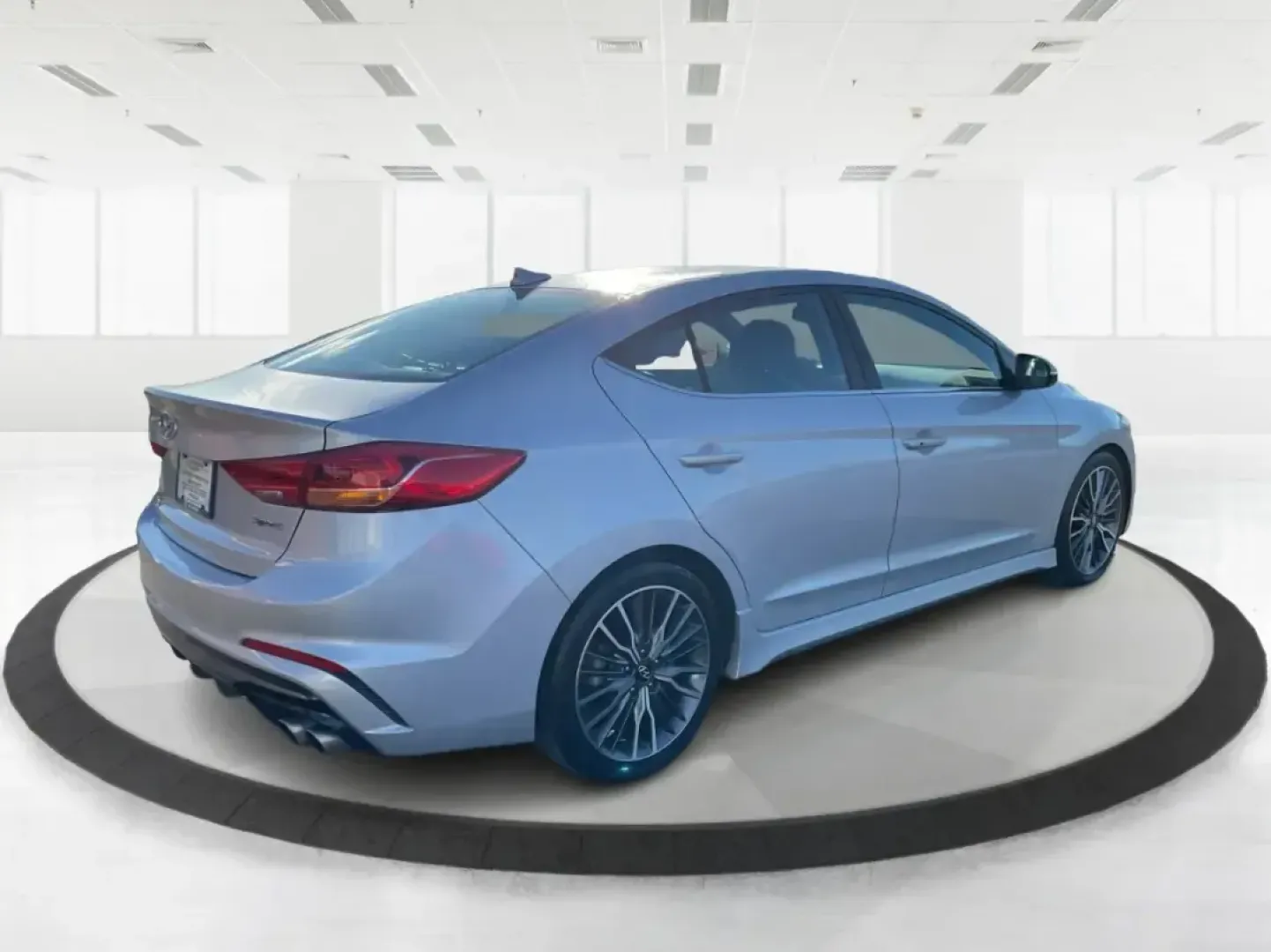 2018 Hyundai Elantra Sport (KMHD04LB6JU) with an 1.6L I-4 gasoline direct injection engine, 6A transmission, located at 4508 South Dixie Dr, Moraine, OH, 45439, (937) 908-9800, 39.689976, -84.218452 - ### Elevate Your Daily Commute with the 2018 Hyundai Elantra Sport at Advantage Car and Credit!<br /> <br /> Are you ready to enhance your daily life with a reliable vehicle that balances performance, comfort, and style? Look no further than the stunning 2018 Hyundai Elantra Sport, available now at - Photo#2