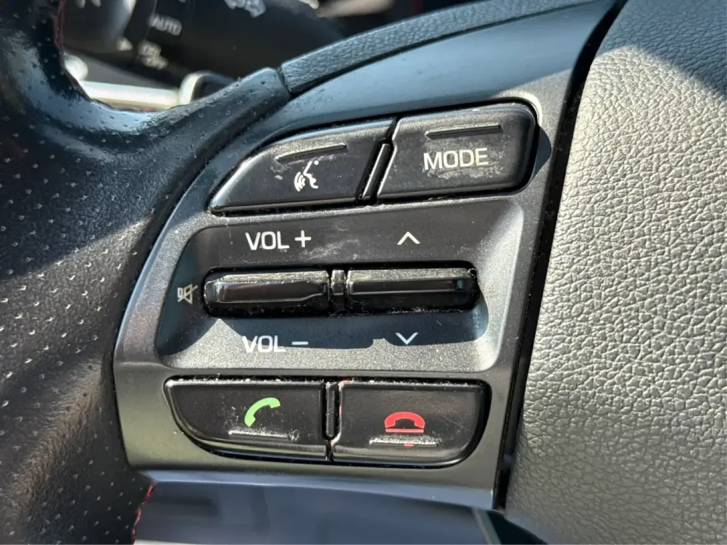 2018 Hyundai Elantra Sport (KMHD04LB6JU) with an 1.6L I-4 gasoline direct injection engine, 6A transmission, located at 4508 South Dixie Dr, Moraine, OH, 45439, (937) 908-9800, 39.689976, -84.218452 - ### Elevate Your Daily Commute with the 2018 Hyundai Elantra Sport at Advantage Car and Credit!<br /> <br /> Are you ready to enhance your daily life with a reliable vehicle that balances performance, comfort, and style? Look no further than the stunning 2018 Hyundai Elantra Sport, available now at - Photo#16