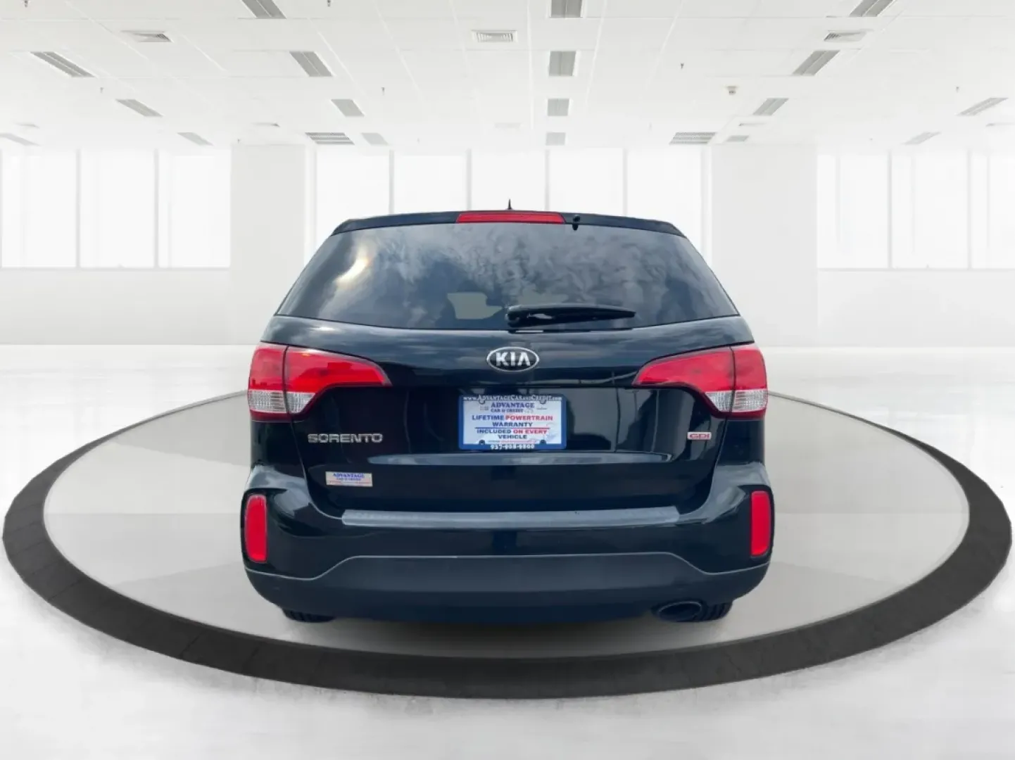 2015 Kia Sorento LX (5XYKT3A60FG) with an 2.4L I-4 gasoline direct injection engine, located at 8750 N County Rd 25A, Piqua, OH, 45356, (937) 908-9800, 40.164391, -84.232513 - ### Discover Adventure with the 2015 Kia Sorento LX - Your Perfect Family SUV!<br /> <br /> Are you seeking the ideal vehicle for weekend getaways or daily commutes? Look no further! The 2015 Kia Sorento LX is the perfect SUV for growing families and adventure-seekers alike. With its spacious interi - Photo#3