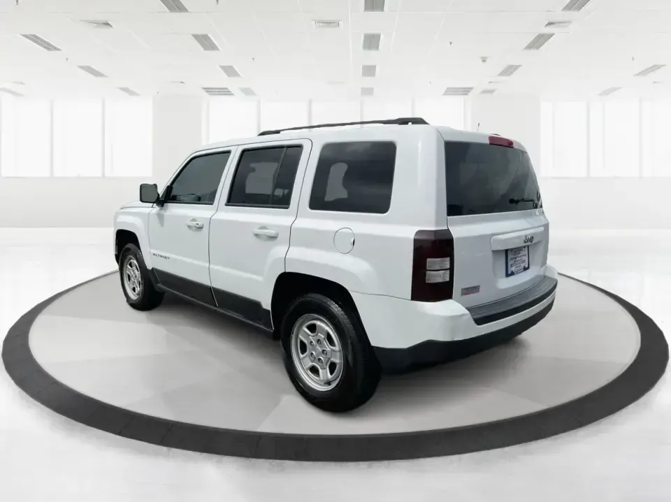 2017 Jeep Patriot Sport FWD (1C4NJPBA4HD) with an 2.0L L4 DOHC 16V engine, Continuously Variable Transmission (CVT) transmission, located at 401 Woodman Dr, Riverside, OH, 45431, (937) 908-9800, 39.760899, -84.123421 - Are you ready to elevate your adventures with a versatile SUV that suits both your daily commute and weekend getaways? Look no further than this stunning **2017 Jeep Patriot Sport FWD**, available at **Advantage Car and Credit**, your premier **Buy Here Pay Here dealership** located at **1184 Kauffm - Photo#4