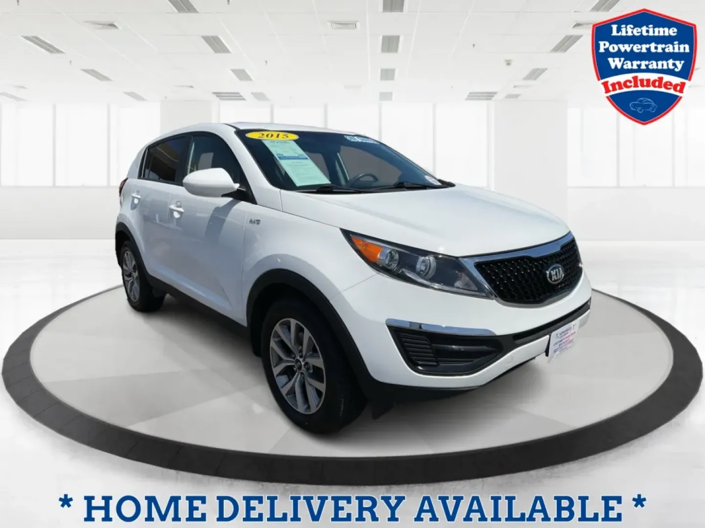 2015 Kia Sportage LX (KNDPBCAC7F7) with an Other engine, located at 1230 East Main St, Xenia, OH, 45385, (937) 908-9800, 39.688026, -83.910172 - **Explore the Open Road with the 2015 Kia Sportage LX Perfect for Your Next Adventure!**<br /> <br /> Imagine hitting the open road with your loved ones, whether it's a weekend getaway or a daily commute. The 2015 Kia Sportage LX, available at Advantage Car and Credit in Fairborn, OH, is the ideal - Photo#0
