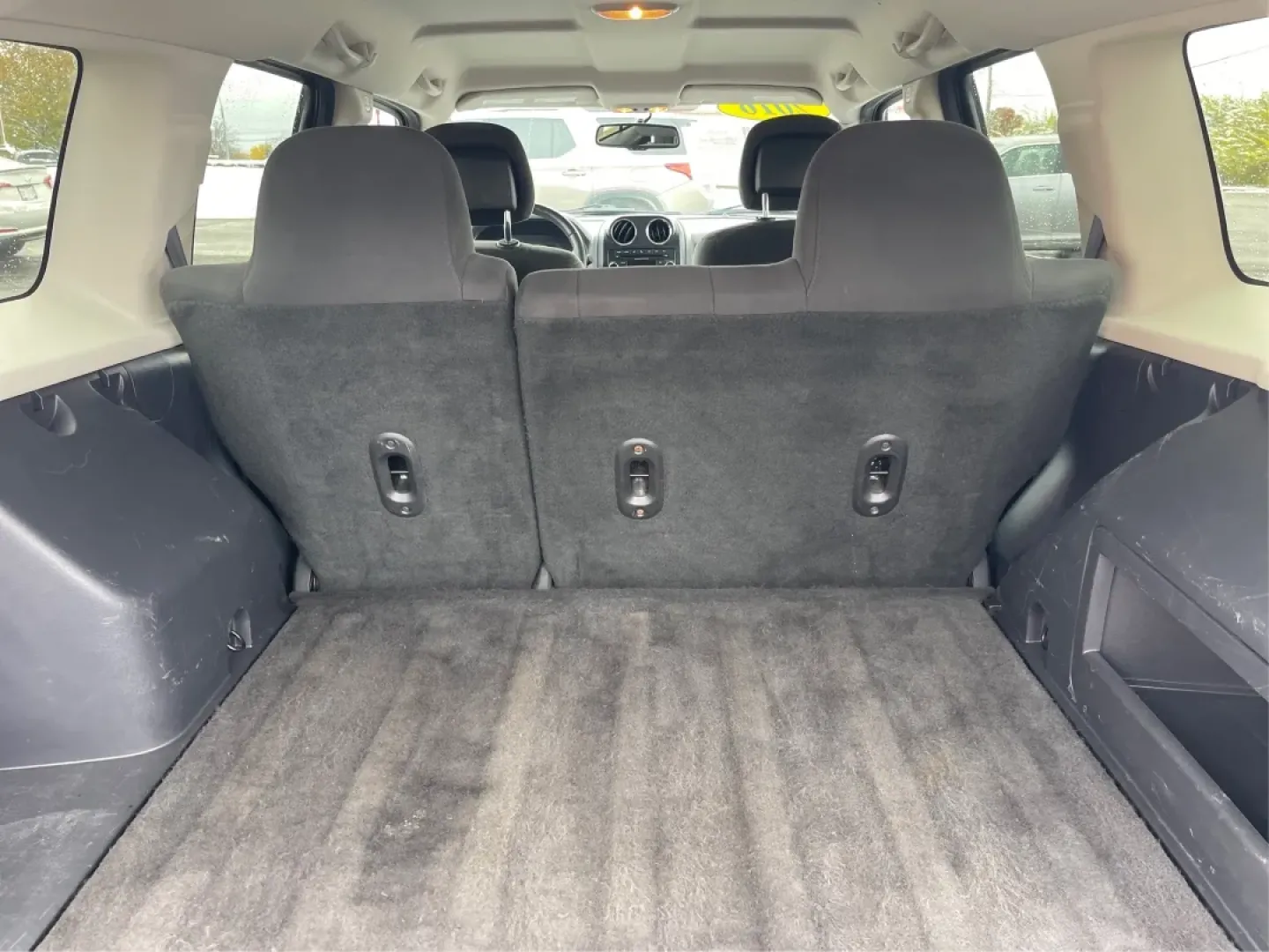 2016 Gray Jeep Patriot Latitude 4WD (1C4NJRFB0GD) with an 2.4L L4 DOHC 16V engine, located at 1951 S Dayton Lakeview Rd., New Carlisle, OH, 45344, (937) 908-9800, 39.890999, -84.050255 - **Unleash the Adventurer in You with the 2016 Jeep Patriot Latitude 4WD!**<br /> <br /> Looking for the perfect vehicle to complement your active lifestyle? Whether you're navigating daily commutes, heading out for weekend getaways, or tackling off-road adventures, the 2016 Jeep Patriot Latitude 4WD - Photo#11