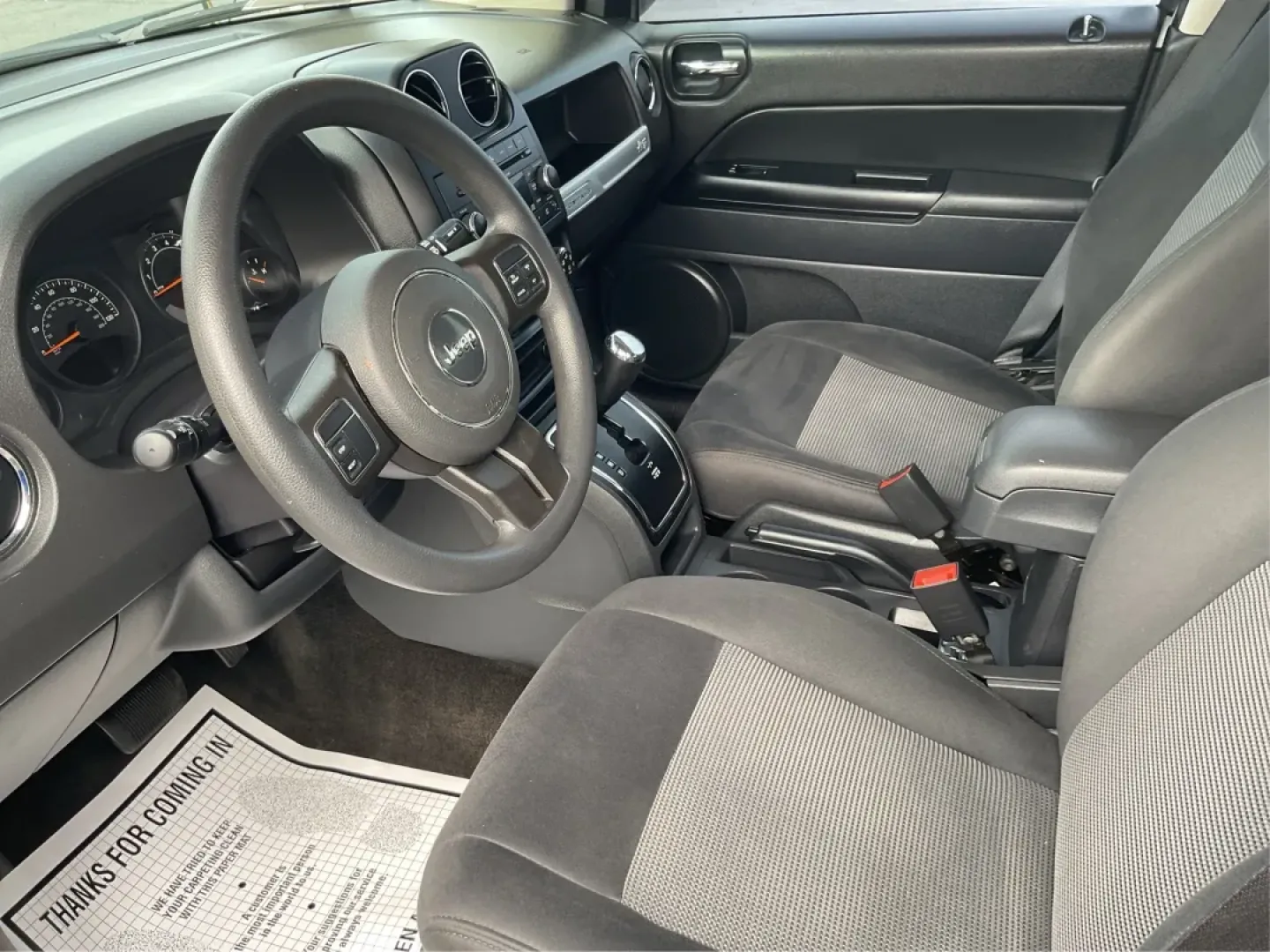 2015 Jeep Compass Sport (1C4NJDBB6FD) with an 2.4L I-4 DOHC engine, located at 880 E. National Road, Vandalia, OH, 45377, (937) 908-9800, 39.891918, -84.183594 - **Explore Adventure and Comfort with the 2015 Jeep Compass Sport at Advantage Car and Credit!**<br /> <br /> Whether you're navigating your daily commute or embarking on a weekend getaway, the 2015 Jeep Compass Sport is designed with versatility in mind. With a spacious interior and rugged capabilit - Photo#9