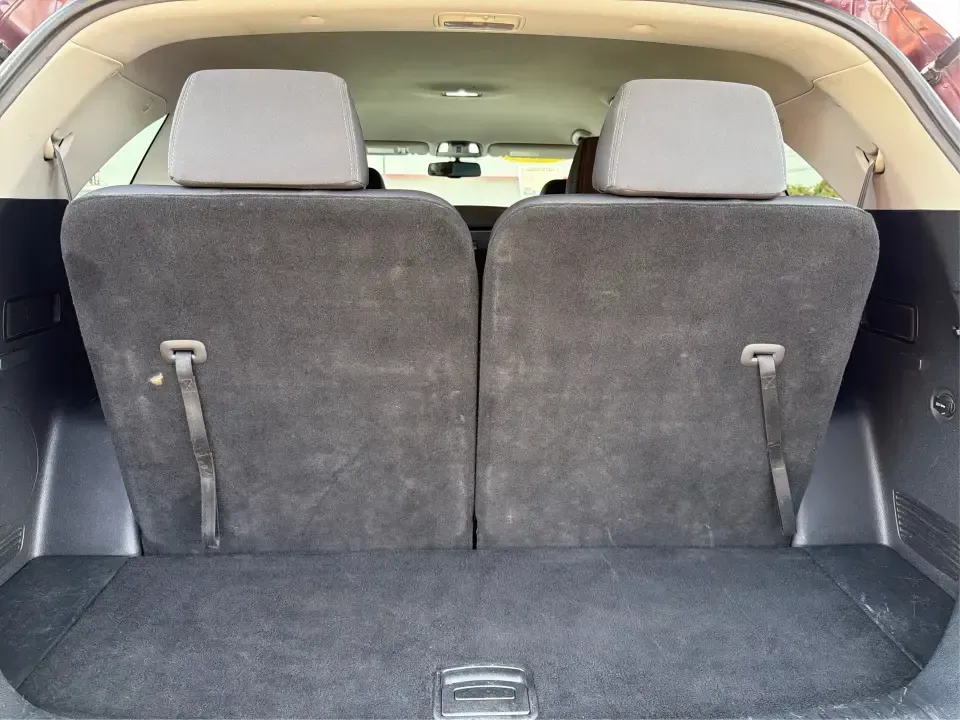 2017 Burgundy Kia Sorento L 2WD (5XYPG4A31HG) with an 2.4L L4 DOHC 16V engine, 6-Speed Automatic transmission, located at 4508 South Dixie Dr, Moraine, OH, 45439, (937) 908-9800, 39.689976, -84.218452 - Pack up the kids, load the groceries, and still have room for a spontaneous weekend escape to Carillon Historical Park or a day exploring Cox Arboretum-this 2017 Kia Sorento L 2WD is the kind of practical SUV that fits real Moraine and Dayton-area life. With three-row versatility in a midsize footpr - Photo#12