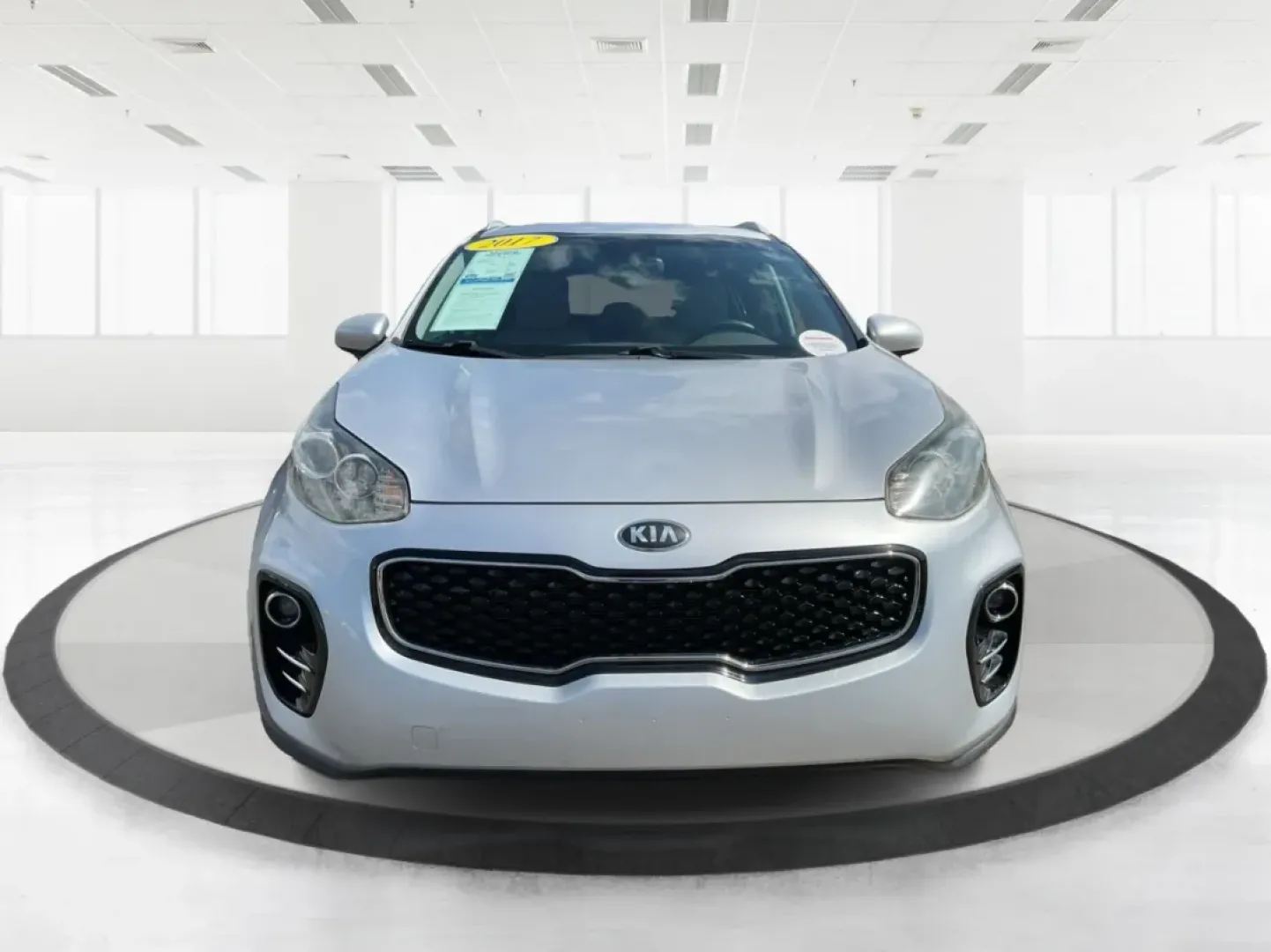 2017 Kia Sportage LX (KNDPMCAC2H7) with an Theta II 2.4L I-4 gasoline direct injection engine, located at 401 Woodman Dr, Riverside, OH, 45431, (937) 908-9800, 39.760899, -84.123421 - Elevate your daily drive and weekend adventures with the versatile 2017 Kia Sportage LX, now available at Advantage Car and Credit in Fairborn, OH. If you're looking for a reliable and stylish crossover that seamlessly fits into your active lifestyle, this vehicle checks all the boxes. Whether you'r - Photo#7