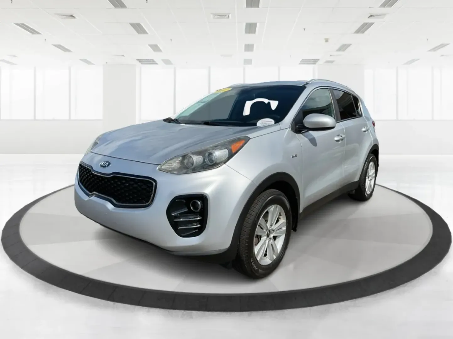 2017 Kia Sportage LX (KNDPMCAC2H7) with an Theta II 2.4L I-4 gasoline direct injection engine, located at 401 Woodman Dr, Riverside, OH, 45431, (937) 908-9800, 39.760899, -84.123421 - Elevate your daily drive and weekend adventures with the versatile 2017 Kia Sportage LX, now available at Advantage Car and Credit in Fairborn, OH. If you're looking for a reliable and stylish crossover that seamlessly fits into your active lifestyle, this vehicle checks all the boxes. Whether you'r - Photo#8