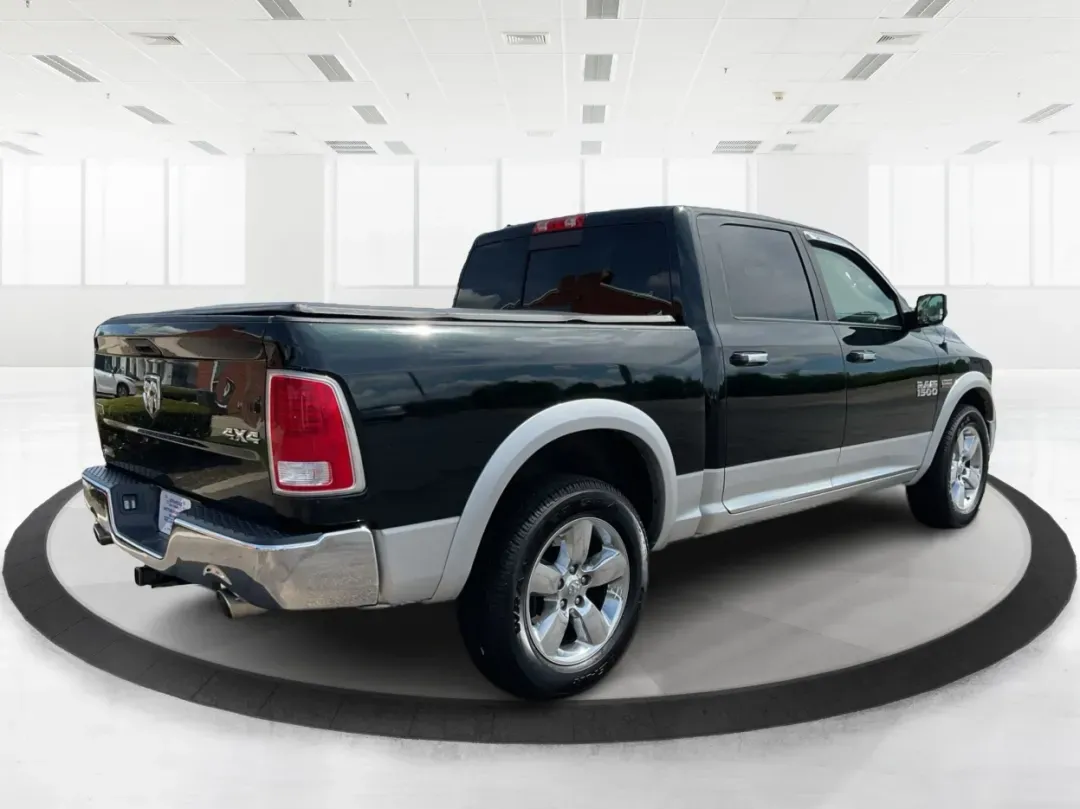 2015 Ram 1500 Laramie Crew Cab SWB 4WD (1C6RR7NT7FS) with an 5.7L V8 OHV 16V engine, 8-Speed Automatic transmission, located at 1230 East Main St, Xenia, OH, 45385, (937) 908-9800, 39.688026, -83.910172 - **Unlock Your Weekend Adventures with the 2015 Ram 1500 Laramie Crew Cab 4WD at Jamestown Auto Sales!**<br /> <br /> Are you ready to elevate your lifestyle with a vehicle that combines power, comfort, and versatility? Look no further than this 2015 Ram 1500 Laramie Crew Cab SWB, the ultimate truck - Photo#2