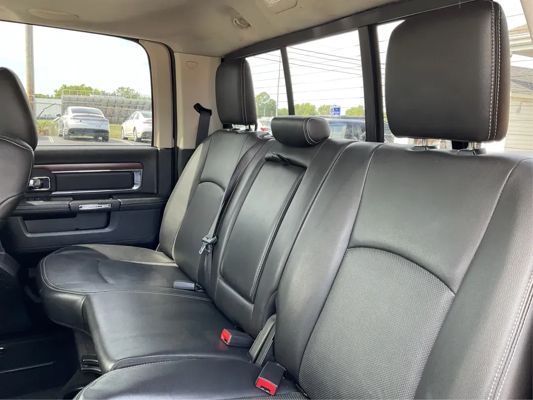 2015 Ram 1500 Laramie Crew Cab SWB 4WD (1C6RR7NT7FS) with an 5.7L V8 OHV 16V engine, 8-Speed Automatic transmission, located at 1230 East Main St, Xenia, OH, 45385, (937) 908-9800, 39.688026, -83.910172 - **Unlock Your Weekend Adventures with the 2015 Ram 1500 Laramie Crew Cab 4WD at Jamestown Auto Sales!**<br /> <br /> Are you ready to elevate your lifestyle with a vehicle that combines power, comfort, and versatility? Look no further than this 2015 Ram 1500 Laramie Crew Cab SWB, the ultimate truck - Photo#10