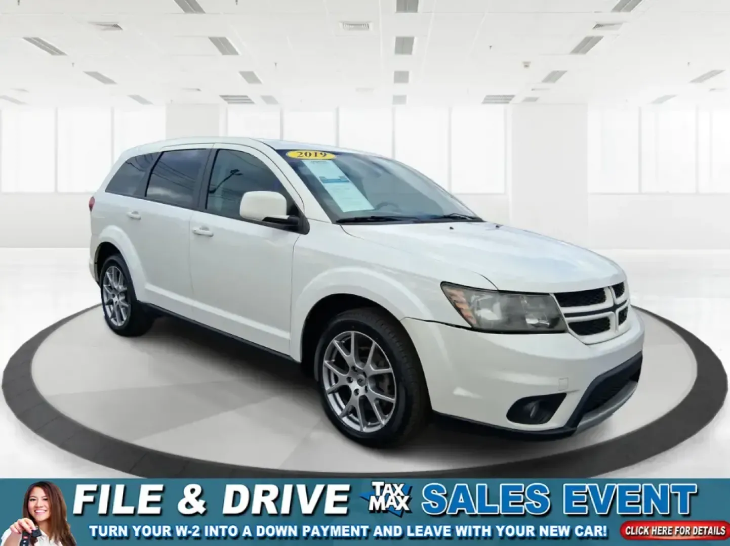 2019 Dodge Journey GT (3C4PDCEG2KT) with an 3.6L V6 DOHC 24V engine, 6-Speed Automatic transmission, located at 1184 Kauffman Ave, Fairborn, OH, 45324, (937) 908-9800, 39.807072, -84.030914 - Load up the family, point the nose toward a weekend getaway, and enjoy the kind of space and V6 confidence that makes everyday errands feel easy-this 2019 Dodge Journey GT is a smart pick for commuters, growing families, and budget-conscious buyers who want an SUV that's ready for real life in Fairb - Photo#0