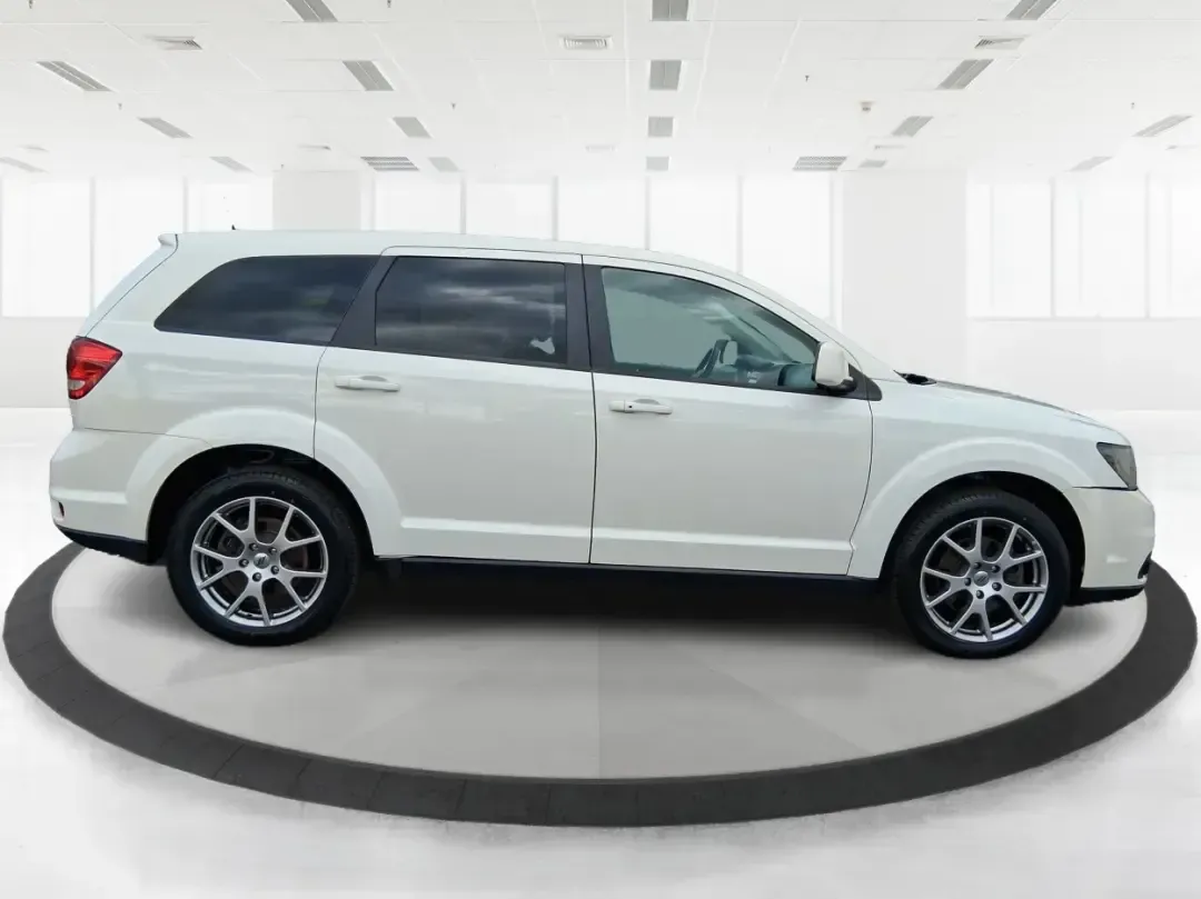 2019 Dodge Journey GT (3C4PDCEG2KT) with an 3.6L V6 DOHC 24V engine, 6-Speed Automatic transmission, located at 1184 Kauffman Ave, Fairborn, OH, 45324, (937) 908-9800, 39.807072, -84.030914 - Load up the family, point the nose toward a weekend getaway, and enjoy the kind of space and V6 confidence that makes everyday errands feel easy-this 2019 Dodge Journey GT is a smart pick for commuters, growing families, and budget-conscious buyers who want an SUV that's ready for real life in Fairb - Photo#1