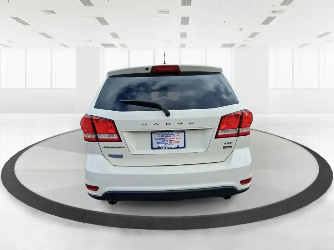 2019 Dodge Journey GT (3C4PDCEG2KT) with an 3.6L V6 DOHC 24V engine, 6-Speed Automatic transmission, located at 1184 Kauffman Ave, Fairborn, OH, 45324, (937) 908-9800, 39.807072, -84.030914 - Load up the family, point the nose toward a weekend getaway, and enjoy the kind of space and V6 confidence that makes everyday errands feel easy-this 2019 Dodge Journey GT is a smart pick for commuters, growing families, and budget-conscious buyers who want an SUV that's ready for real life in Fairb - Photo#3