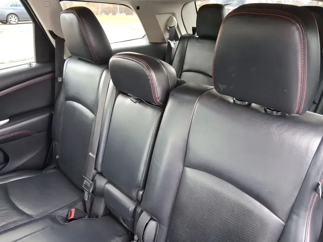 2019 Dodge Journey GT (3C4PDCEG2KT) with an 3.6L V6 DOHC 24V engine, 6-Speed Automatic transmission, located at 1184 Kauffman Ave, Fairborn, OH, 45324, (937) 908-9800, 39.807072, -84.030914 - Load up the family, point the nose toward a weekend getaway, and enjoy the kind of space and V6 confidence that makes everyday errands feel easy-this 2019 Dodge Journey GT is a smart pick for commuters, growing families, and budget-conscious buyers who want an SUV that's ready for real life in Fairb - Photo#10