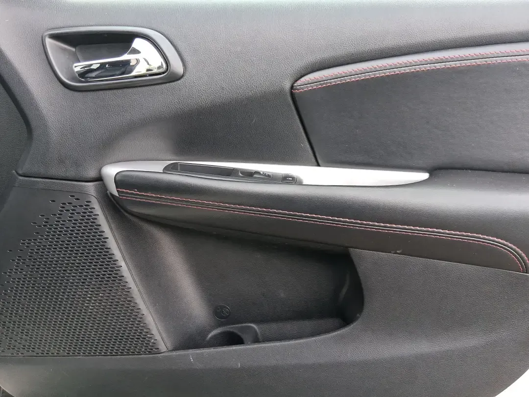 2019 Dodge Journey GT (3C4PDCEG2KT) with an 3.6L V6 DOHC 24V engine, 6-Speed Automatic transmission, located at 1184 Kauffman Ave, Fairborn, OH, 45324, (937) 908-9800, 39.807072, -84.030914 - Load up the family, point the nose toward a weekend getaway, and enjoy the kind of space and V6 confidence that makes everyday errands feel easy-this 2019 Dodge Journey GT is a smart pick for commuters, growing families, and budget-conscious buyers who want an SUV that's ready for real life in Fairb - Photo#20