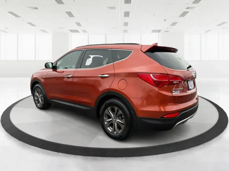 2013 Hyundai Santa Fe Sport 2.4 AWD (5XYZUDLB7DG) with an 2.4L L4 DOHC 16V engine, 6-Speed Automatic transmission, located at 401 Woodman Dr, Riverside, OH, 45431, (937) 908-9800, 39.760899, -84.123421 - **Experience the Freedom of Adventure with the 2013 Hyundai Santa Fe Sport AWD at Advantage Car and Credit - Riverside!**<br /> <br /> Are you ready to elevate your family's adventures or tackle your daily commutes with style and comfort? The 2013 Hyundai Santa Fe Sport 2.4 AWD is the perfect vehicl - Photo#4