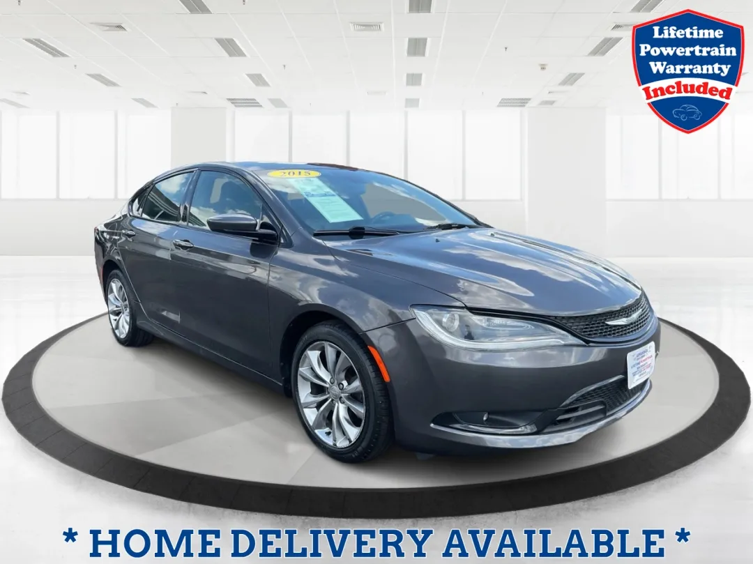 photo of 2015 Chrysler 200 S