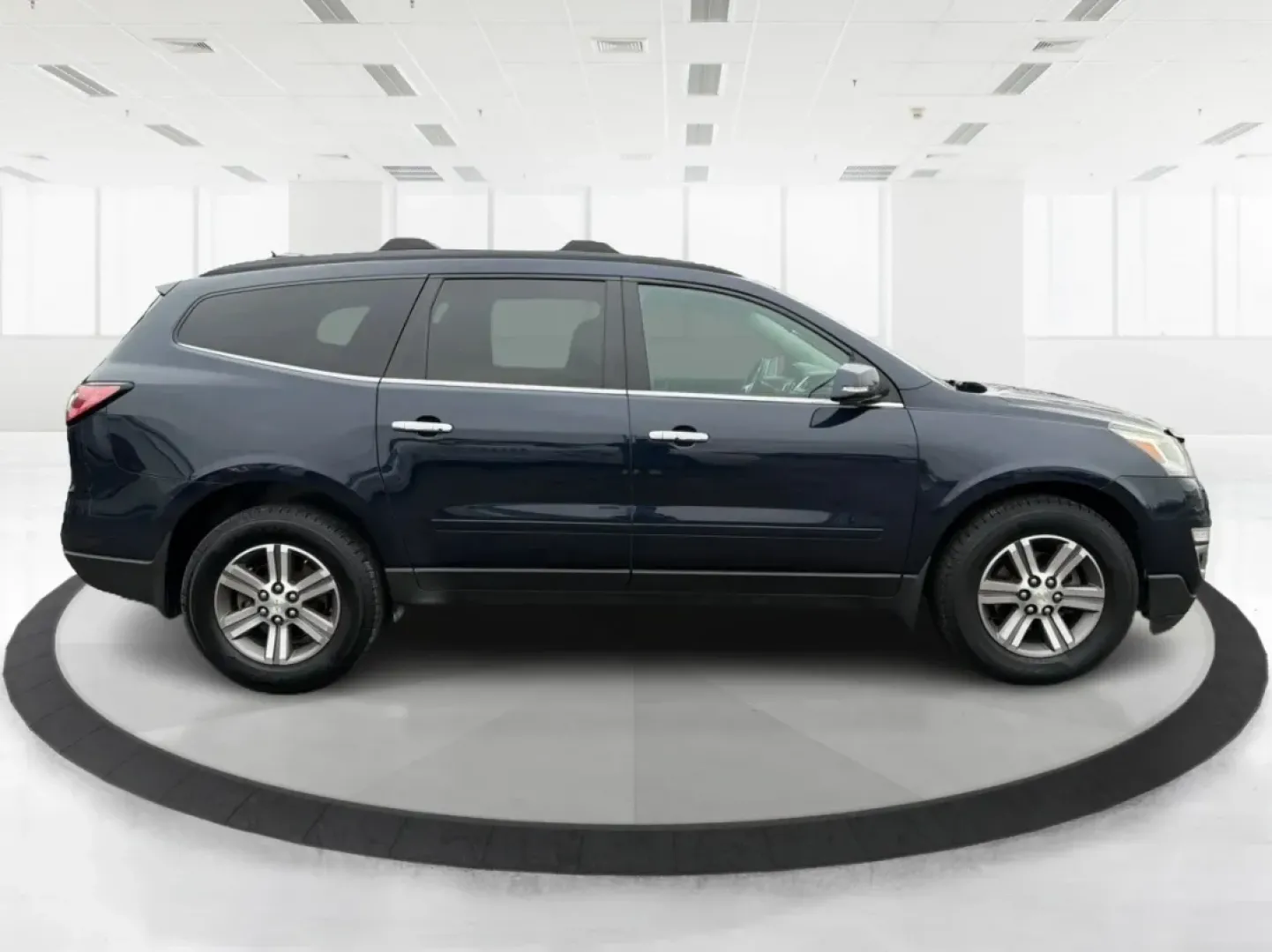 2017 Chevrolet Traverse 1LT AWD (1GNKVGKD7HJ) with an 3.6L V6 DOHC 24V engine, 6-Speed Automatic transmission, located at 8750 N County Rd 25A, Piqua, OH, 45356, (937) 908-9800, 40.164391, -84.232513 - Third Row - Photo#1