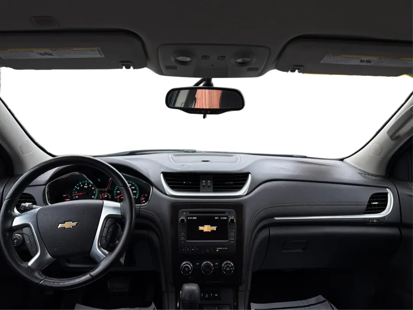 2017 Chevrolet Traverse 1LT AWD (1GNKVGKD7HJ) with an 3.6L V6 DOHC 24V engine, 6-Speed Automatic transmission, located at 8750 N County Rd 25A, Piqua, OH, 45356, (937) 908-9800, 40.164391, -84.232513 - Third Row - Photo#21