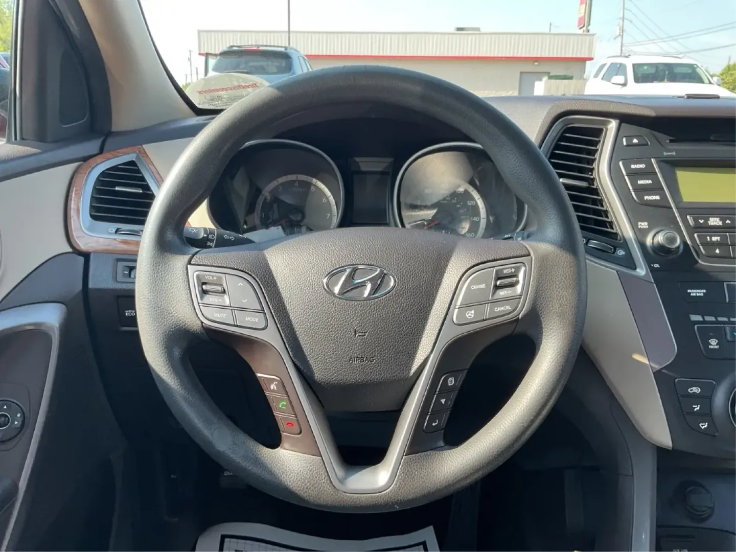 2013 Hyundai Santa Fe Sport (5XYZTDLB7DG) with an Theta II 2.4L I-4 gasoline direct injection engine, located at 1230 East Main St, Xenia, OH, 45385, (937) 908-9800, 39.688026, -83.910172 - Are you looking for a reliable, stylish SUV that can handle everything from family road trips to everyday commutes? Look no further than this 2013 Hyundai Santa Fe Sport, available now at Advantage Car and Credit in Fairborn, OH. With its spacious interior and versatile features, this SUV is perfect - Photo#16