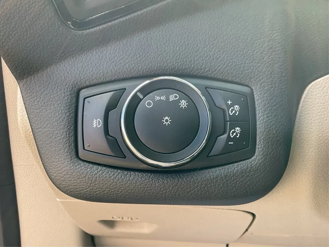 2014 Ford Escape Titanium 4WD (1FMCU9J92EU) with an 2.0L L4 DOHC 16V engine, 6-Speed Automatic transmission, located at 401 Woodman Dr, Riverside, OH, 45431, (937) 908-9800, 39.760899, -84.123421 - Looking for a versatile vehicle that accommodates your dynamic lifestyle? Meet the 2014 Ford Escape Titanium, the perfect SUV for growing families, adventurous souls, and budget-conscious buyers alike! With its impressive blend of performance, comfort, and cutting-edge technology, this Ford Escape i - Photo#17