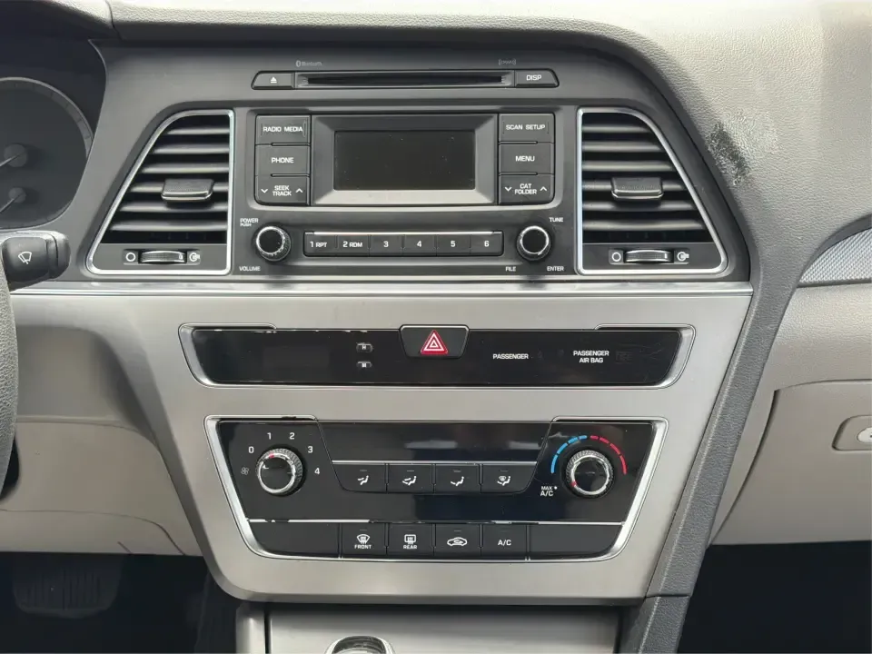 2017 Hyundai Sonata SE (5NPE24AF8HH) with an 2.4L L4 DOHC 16V engine, 7-Speed Automatic transmission, located at 1951 S Dayton Lakeview Rd., New Carlisle, OH, 45344, (937) 908-9800, 39.890999, -84.050255 - Ready for a dependable commuter that still looks sharp pulling into work, school pickup, or a weekend dinner in town? This Scarlet Red 2017 Hyundai Sonata SE is a practical, comfortable sedan that fits real-life schedules in Piqua, Ohio-whether you're cruising up N County Rd 25A, heading toward I75 - Photo#13