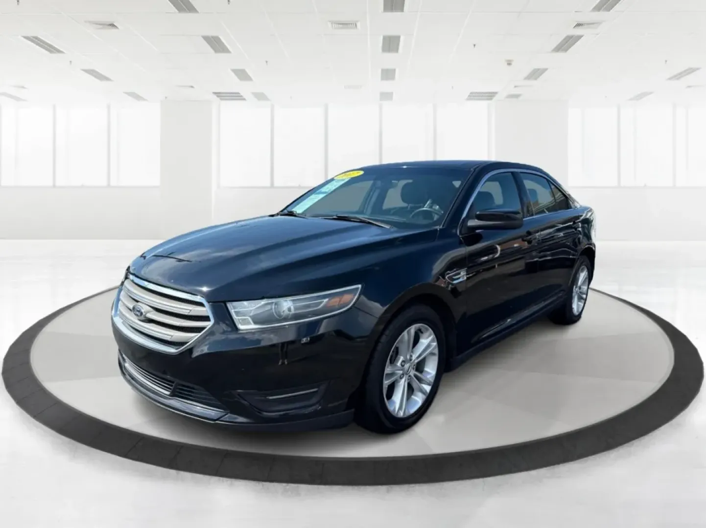 2017 Ford Taurus SEL (1FAHP2E84HG) with an 3.5L V-6 DOHC engine, located at 880 E. National Road, Vandalia, OH, 45377, (937) 908-9800, 39.891918, -84.183594 - Are you ready for a new adventure? The 2017 Ford Taurus SEL is the perfect sedan for those who crave a blend of comfort, style, and performance, whether you're navigating daily commutes or embarking on weekend getaways. This vehicle is not just a mode of transportation; it's a lifestyle statement th - Photo#8