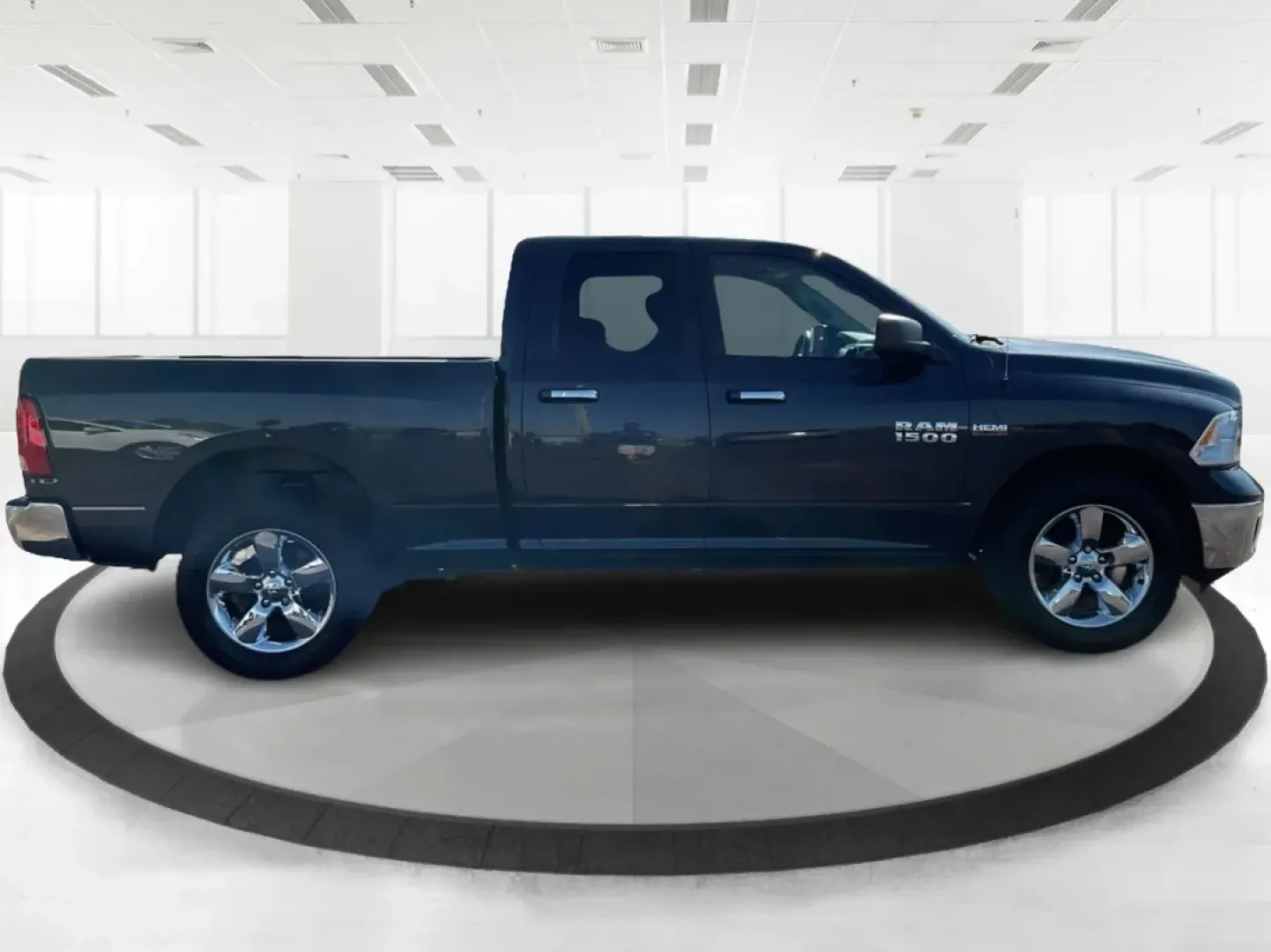 2014 Ram 1500 SLT Quad Cab 4WD (1C6RR7GT7ES) with an 5.7L V8 OHV 16V engine, 8-Speed Automatic transmission, located at 4508 South Dixie Dr, Moraine, OH, 45439, (937) 908-9800, 39.689976, -84.218452 - **Get Ready for Adventure with the 2014 Ram 1500 SLT Quad Cab 4WD!**<br /> <br /> Are you searching for the perfect blend of power, comfort, and utility in your next vehicle? The 2014 Ram 1500 SLT Quad Cab 4WD is designed for those who lead an active lifestyle-whether you're hauling gear for a weeke - Photo#1