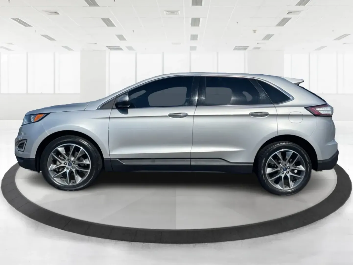 2017 Ford Edge Titanium (2FMPK3K98HB) with an Other engine, located at 8750 N County Rd 25A, Piqua, OH, 45356, (937) 908-9800, 40.164391, -84.232513 - **Embrace the Road with the 2017 Ford Edge Titanium at Advantage Car and Credit!**<br /> <br /> Are you searching for the perfect vehicle to elevate your family adventures, accommodate your daily commute, or tackle weekend getaways? Look no further than this stunning 2017 Ford Edge Titanium, now ava - Photo#5