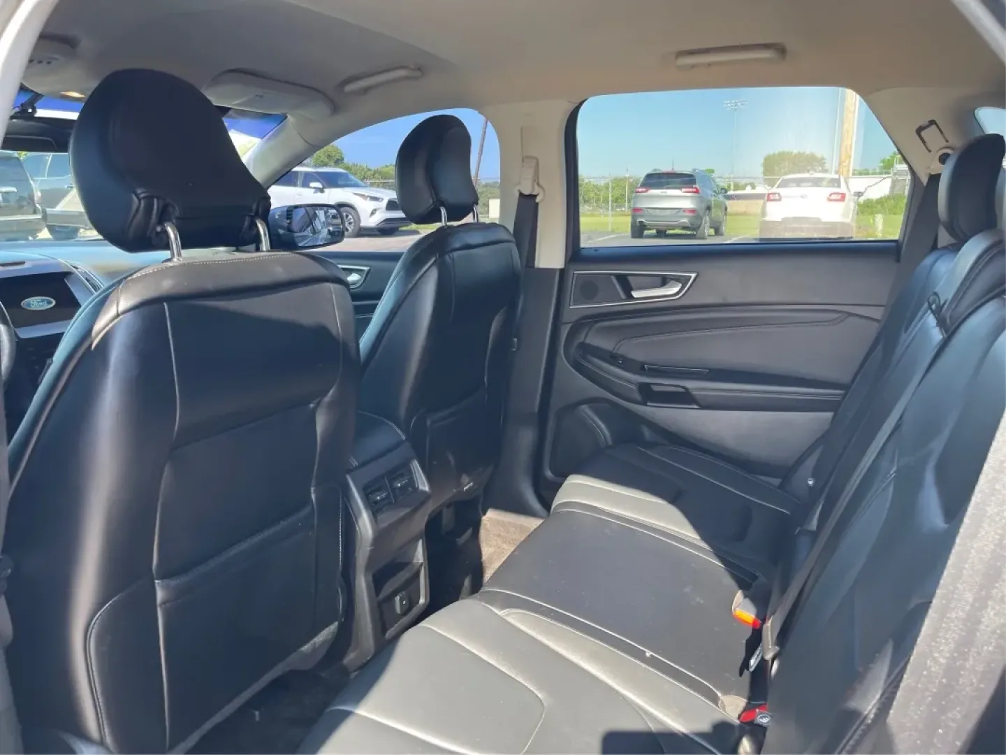 2017 Ford Edge Titanium (2FMPK3K98HB) with an Other engine, located at 8750 N County Rd 25A, Piqua, OH, 45356, (937) 908-9800, 40.164391, -84.232513 - **Embrace the Road with the 2017 Ford Edge Titanium at Advantage Car and Credit!**<br /> <br /> Are you searching for the perfect vehicle to elevate your family adventures, accommodate your daily commute, or tackle weekend getaways? Look no further than this stunning 2017 Ford Edge Titanium, now ava - Photo#10