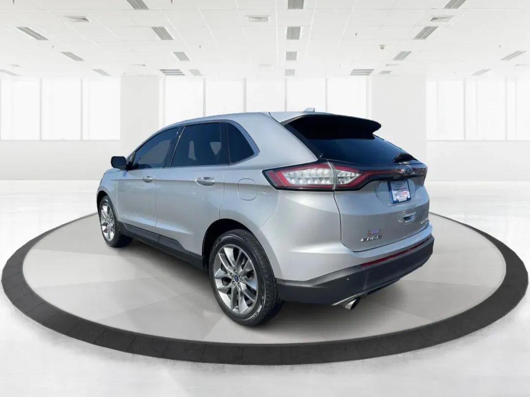 2017 Ford Edge Titanium (2FMPK3K98HB) with an Other engine, located at 1230 East Main St, Xenia, OH, 45385, (937) 908-9800, 39.688026, -83.910172 - **Embrace the Road with the 2017 Ford Edge Titanium at Advantage Car and Credit!**<br /> <br /> Are you searching for the perfect vehicle to elevate your family adventures, accommodate your daily commute, or tackle weekend getaways? Look no further than this stunning 2017 Ford Edge Titanium, now ava - Photo#4
