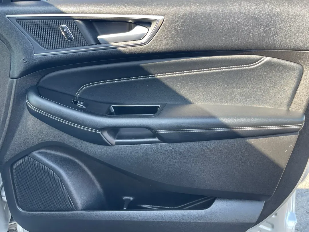 2017 Ford Edge Titanium (2FMPK3K98HB) with an Other engine, located at 1230 East Main St, Xenia, OH, 45385, (937) 908-9800, 39.688026, -83.910172 - **Embrace the Road with the 2017 Ford Edge Titanium at Advantage Car and Credit!**<br /> <br /> Are you searching for the perfect vehicle to elevate your family adventures, accommodate your daily commute, or tackle weekend getaways? Look no further than this stunning 2017 Ford Edge Titanium, now ava - Photo#20