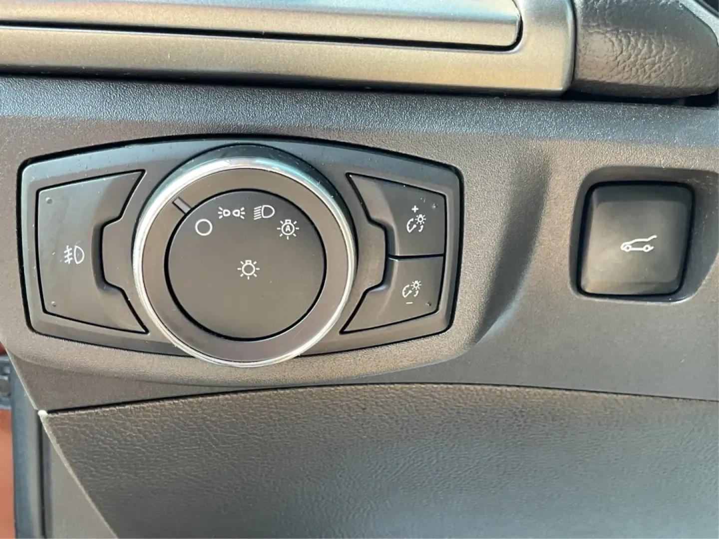 2016 Ford Fusion Titanium (3FA6P0K92GR) with an EcoBoost 2L I-4 gasoline direct injection engine, located at 1184 Kauffman Ave, Fairborn, OH, 45324, (937) 908-9800, 39.807072, -84.030914 - **Elevate Your Driving Experience with the 2016 Ford Fusion Titanium Where Style Meets Functionality!**<br /> <br /> Are you searching for the perfect blend of style, comfort, and advanced technology for your daily commute or weekend getaways? Look no further than the stunning 2016 Ford Fusion Tita - Photo#17