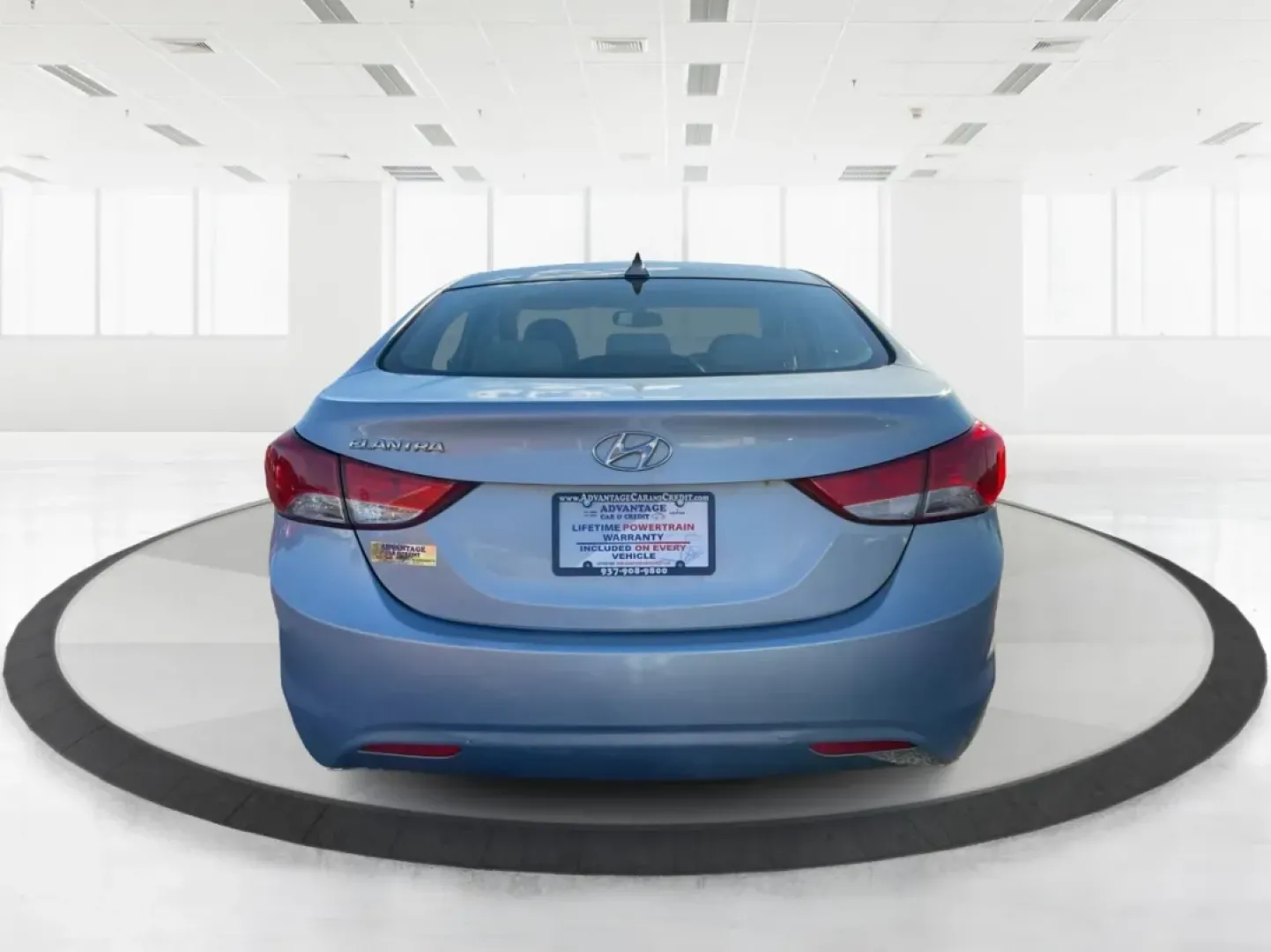 2012 Hyundai Elantra GLS (Ulsan Plant) (KMHDH4AE4CU) with an 1.8L I-4 DOHC engine, located at 1184 Kauffman Ave, Fairborn, OH, 45324, (937) 908-9800, 39.807072, -84.030914 - Elevate your daily driving experience with the 2012 Hyundai Elantra GLS, a stylish and efficient sedan that perfectly fits the needs of budget-conscious buyers and growing families alike. Imagine cruising through the vibrant neighborhoods of Fairborn, OH, or embarking on weekend adventures to nearby - Photo#3