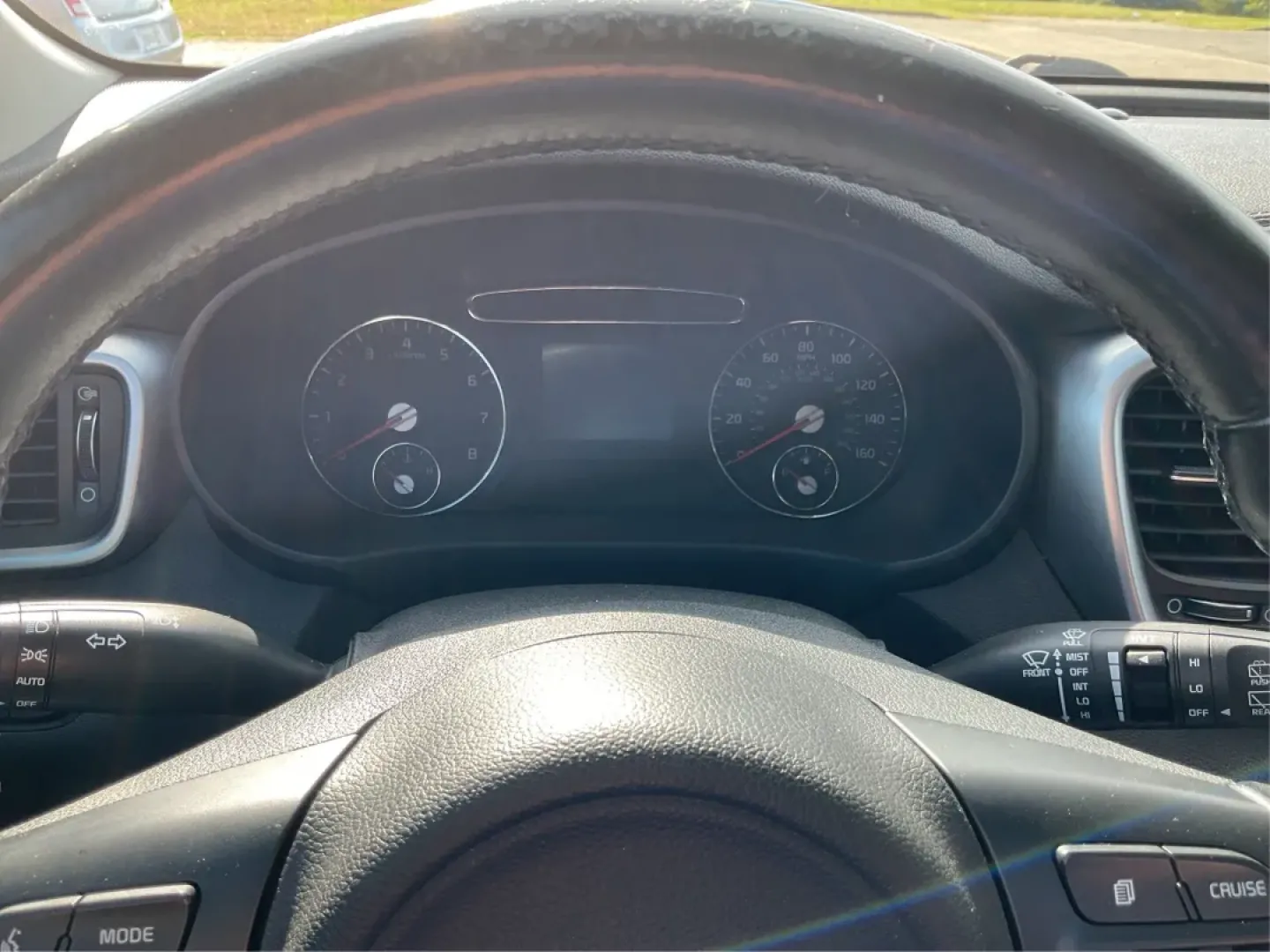 2016 Kia Sorento 2.4L LX (5XYPGDA32GG) with an 2.4L I-4 gasoline direct injection engine, located at 1099 N County Rd 25A , Troy, OH, 45373, (937) 908-9800, 40.057079, -84.212883 - Are you ready to elevate your family adventures while keeping comfort and versatility at the forefront? Look no further than this stunning 2016 Kia Sorento LX, now available at Advantage Car and Credit - Troy. Nestled in the heart of Troy, OH, at 1099 N County Rd 25A, our Buy Here Pay Here dealershi - Photo#15