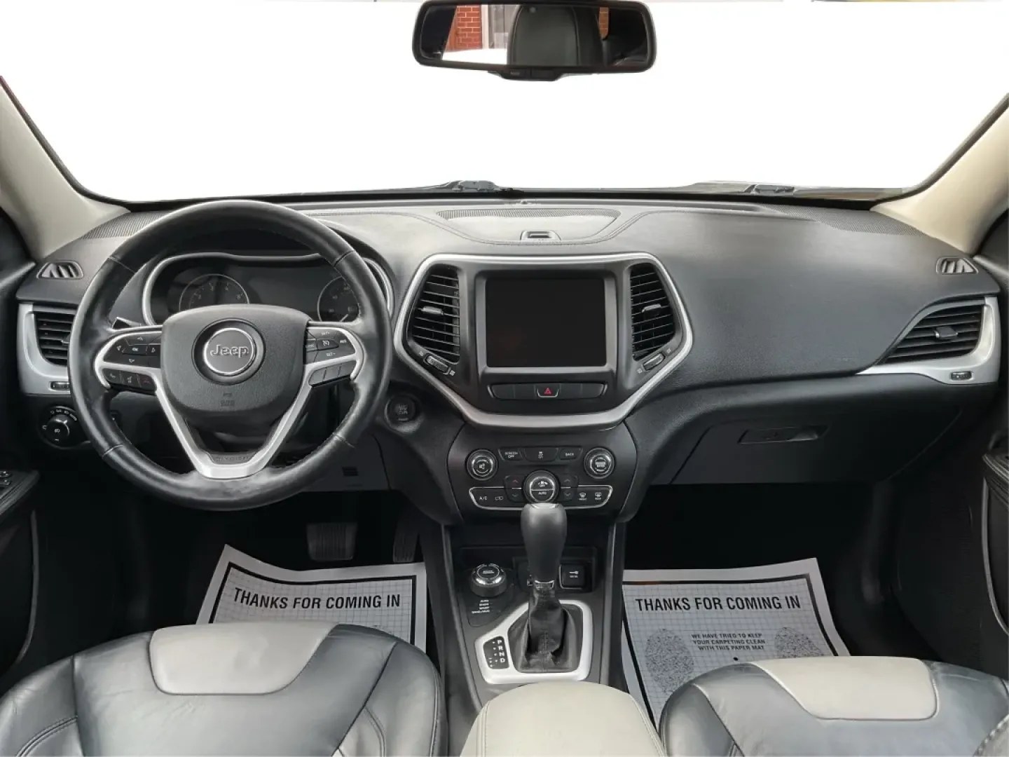 2014 Jeep Cherokee Limited 4WD (1C4PJMDBXEW) with an 2.4L L4 DOHC 16V engine, 9-Speed Automatic transmission, located at 8750 N County Rd 25A, Piqua, OH, 45356, (937) 908-9800, 40.164391, -84.232513 - **Adventure Awaits with the 2014 Jeep Cherokee Limited 4WD**<br /> <br /> Are you ready to elevate your weekend adventures or tackle your daily commute with confidence? The 2014 Jeep Cherokee Limited 4WD is the perfect blend of rugged capability and refined comfort, making it an ideal choice for any - Photo#20