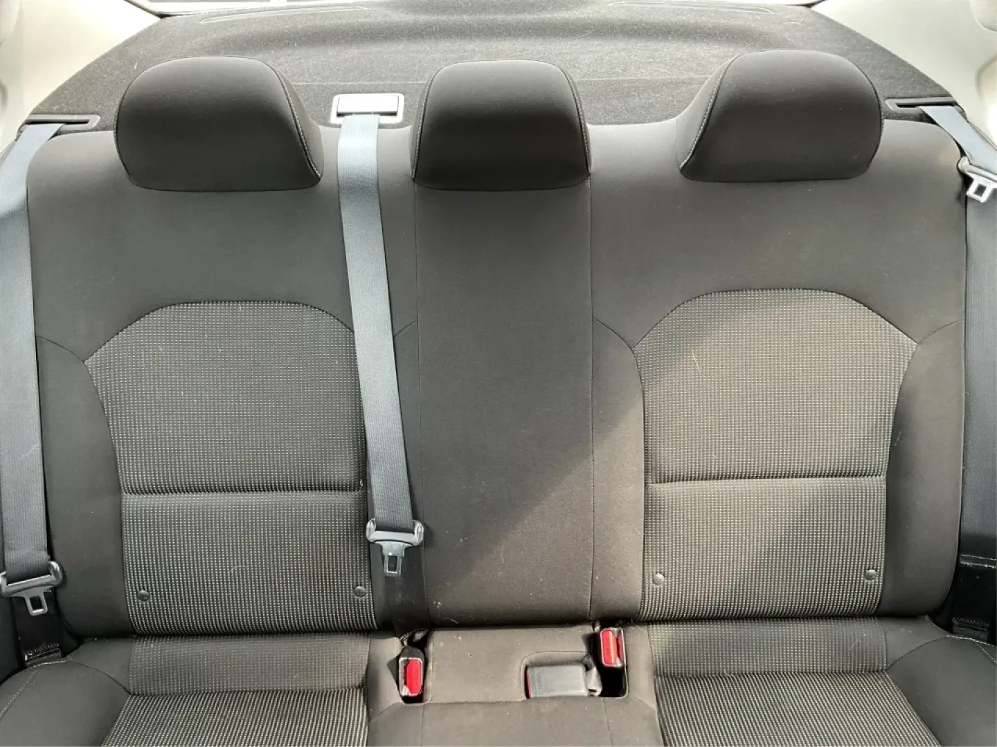 2021 Kia Forte FE (3KPF24AD5ME) with an 2L I-4 DOHC engine, located at 8750 N County Rd 25A, Piqua, OH, 45356, (937) 908-9800, 40.164391, -84.232513 - Are you looking for a reliable vehicle that suits your busy lifestyle? Whether you're commuting to work, shuttling the kids to school, or planning your next weekend adventure, the 2021 Kia Forte is the perfect sedan for you. With its impressive fuel efficiency, spacious interior, and advanced featur - Photo#13