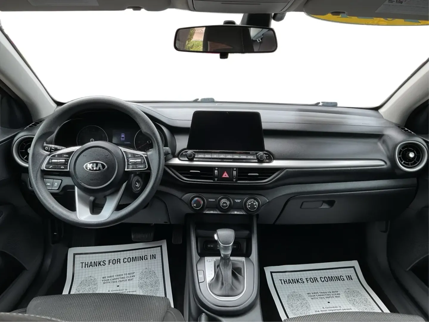 2021 Kia Forte FE (3KPF24AD5ME) with an 2L I-4 DOHC engine, located at 8750 N County Rd 25A, Piqua, OH, 45356, (937) 908-9800, 40.164391, -84.232513 - Are you looking for a reliable vehicle that suits your busy lifestyle? Whether you're commuting to work, shuttling the kids to school, or planning your next weekend adventure, the 2021 Kia Forte is the perfect sedan for you. With its impressive fuel efficiency, spacious interior, and advanced featur - Photo#18